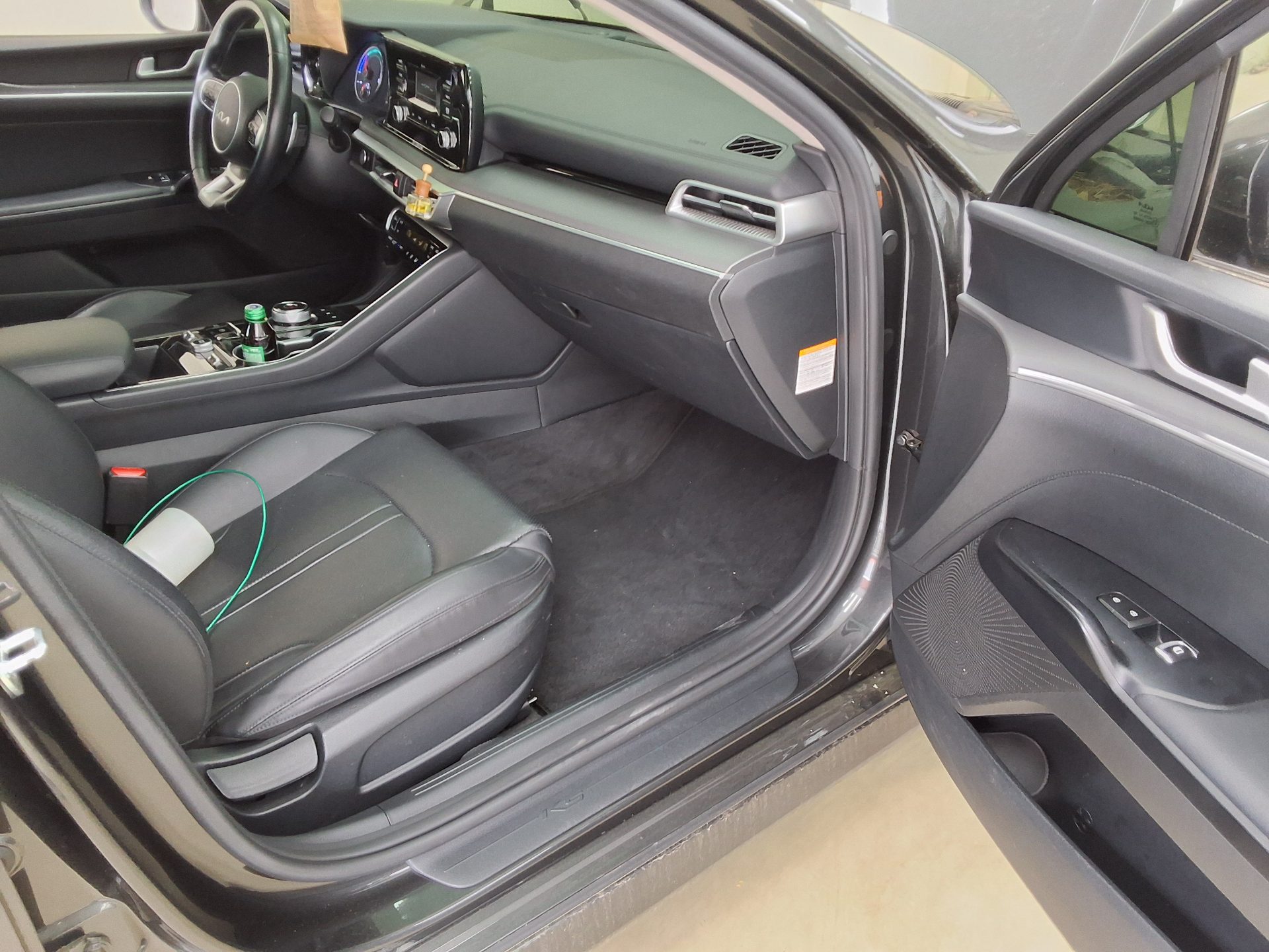 2022 - kia k5