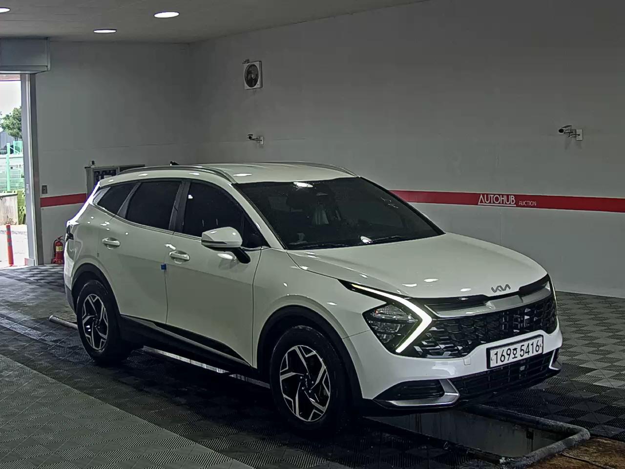 2022 - kia sportage