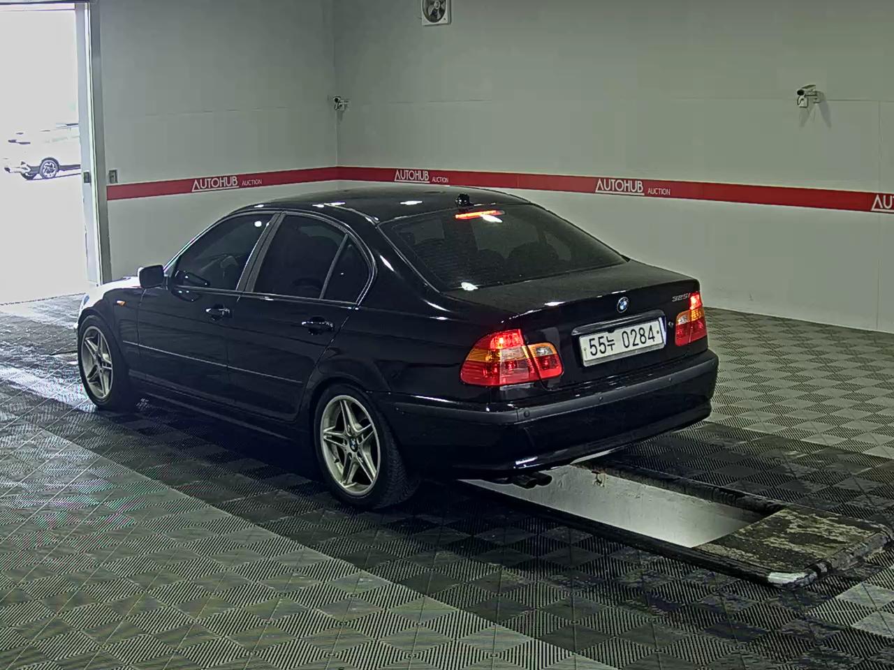 BMW 3 Series - 5
