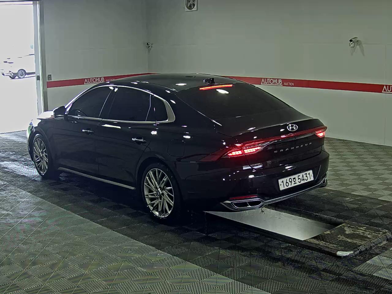 2022 - hyundai grandeur