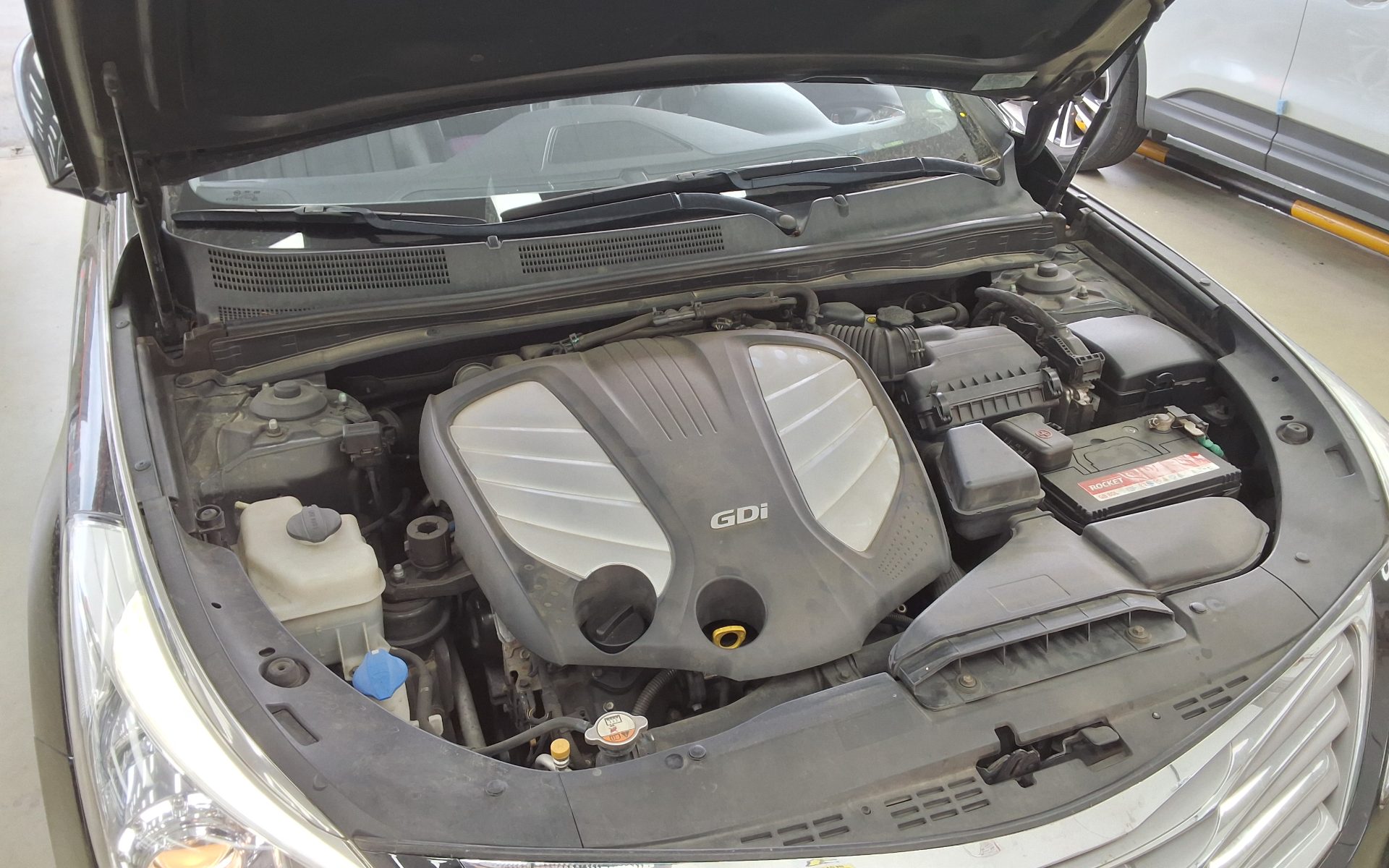 Hyundai Grandeur - 19