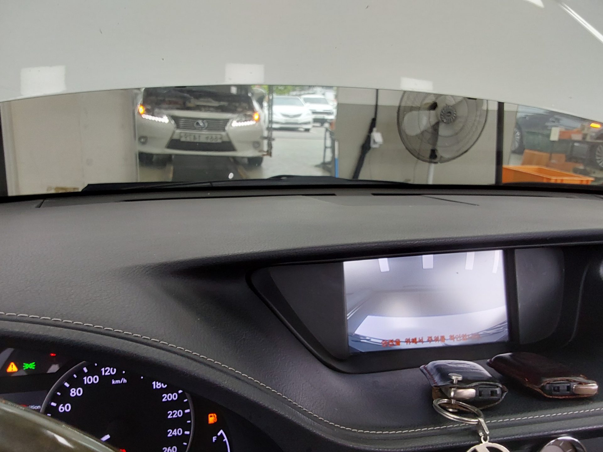 Lexus ES - 18