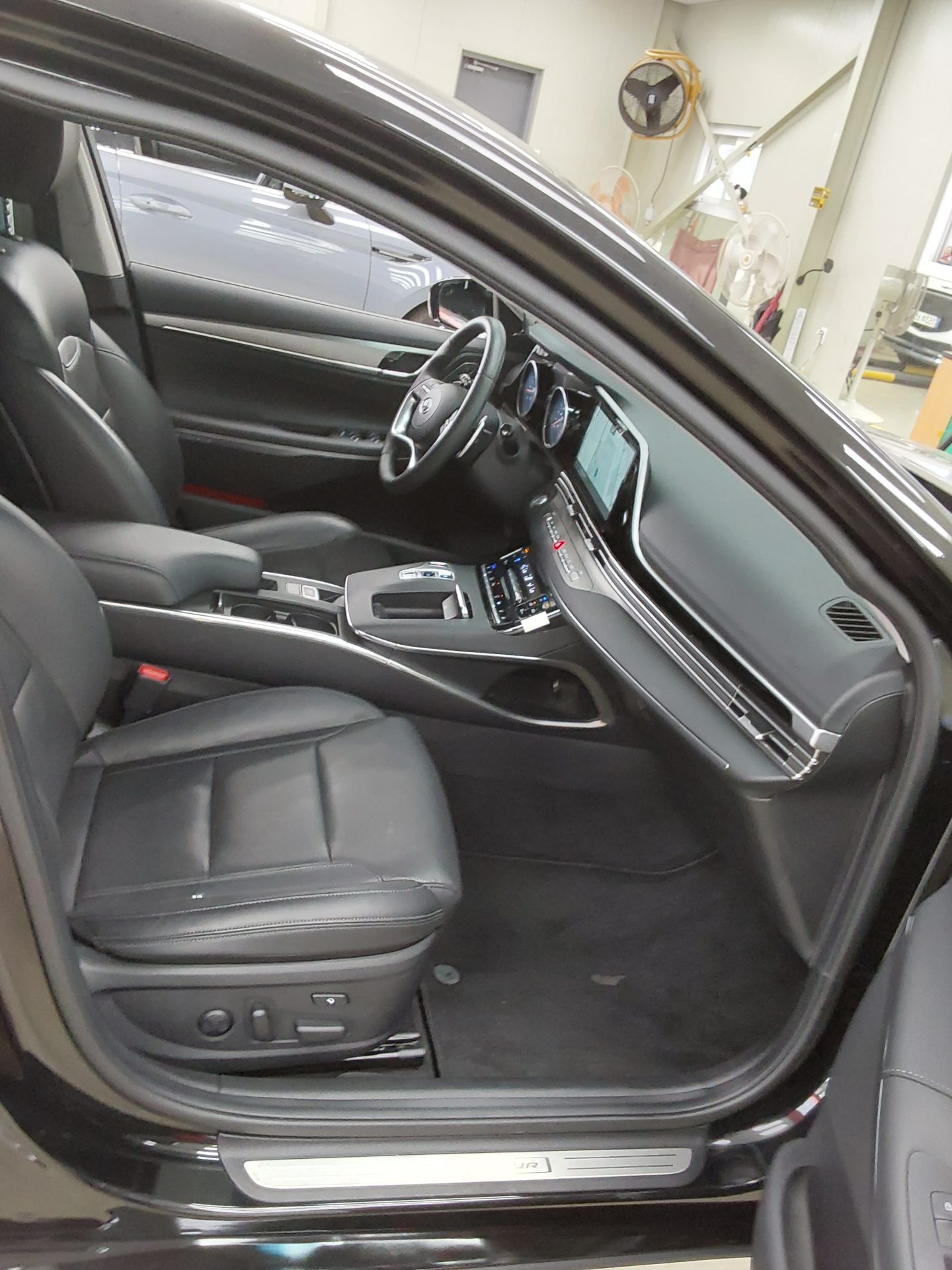 2022 - hyundai grandeur