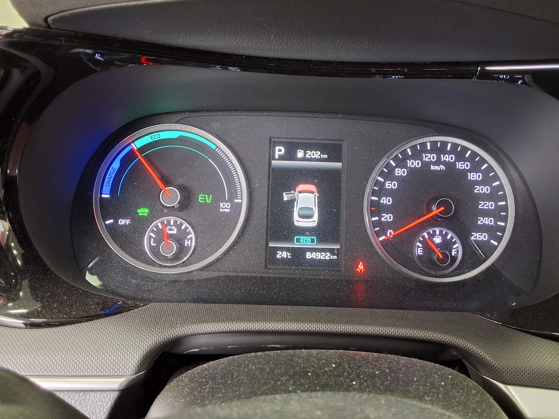 2023 - kia k5