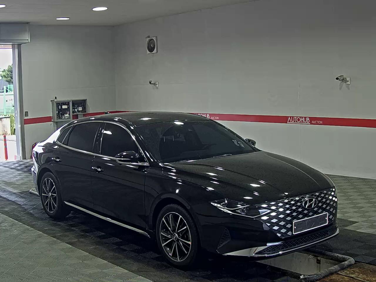 2022 - hyundai grandeur