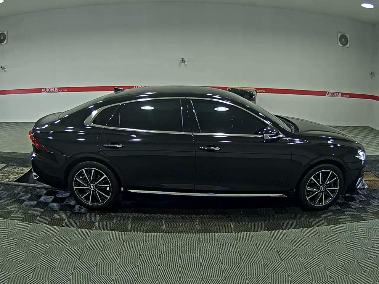 2022 - hyundai grandeur
