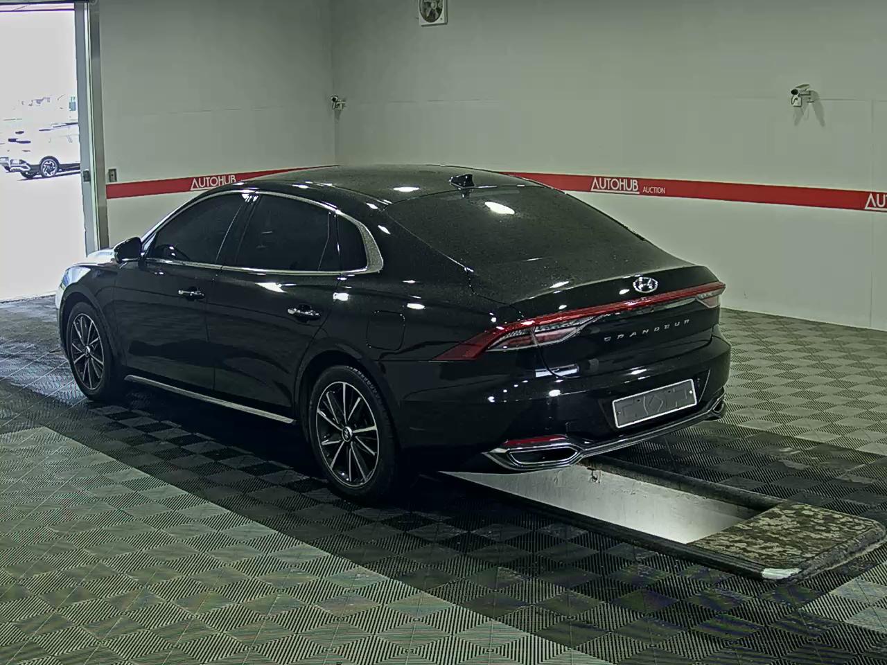 2022 - hyundai grandeur