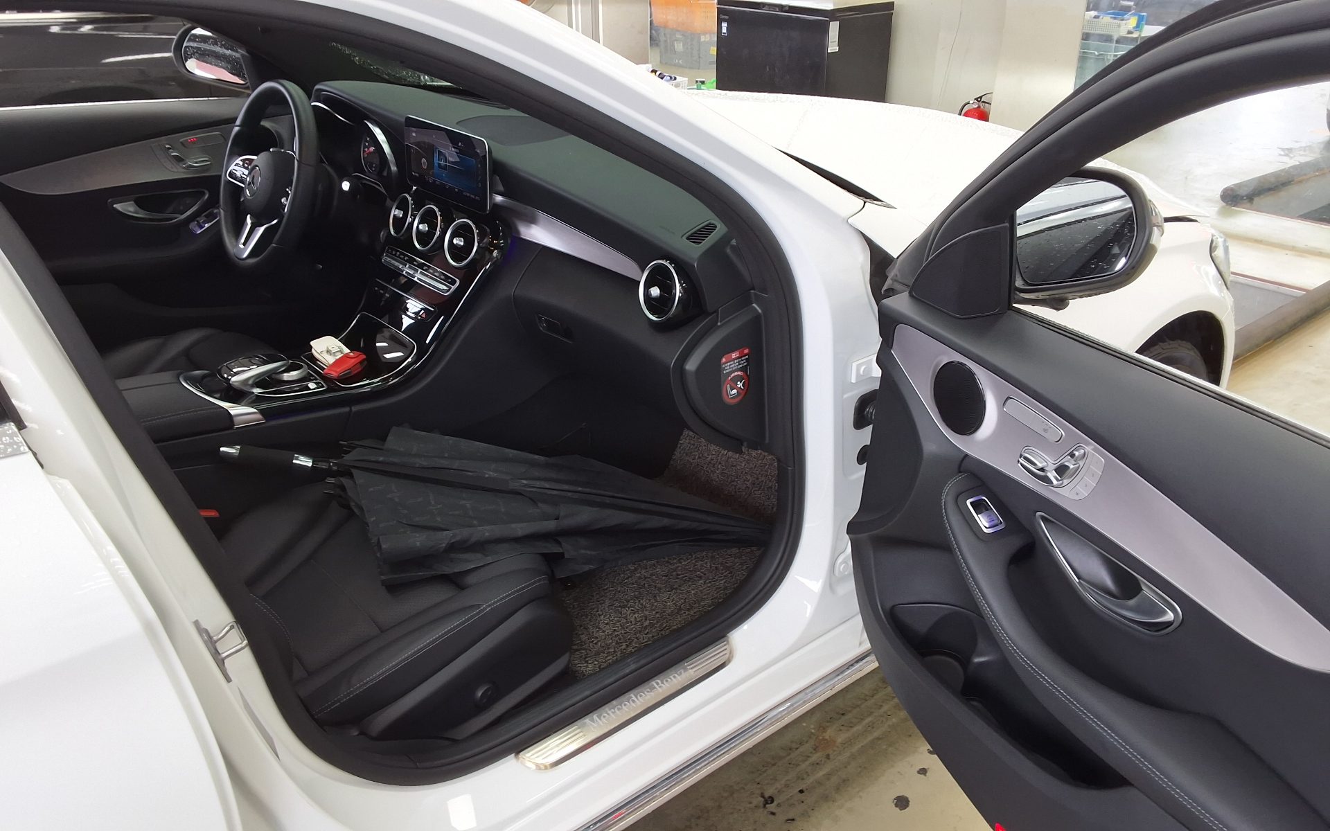 2020 - mercedes-benz c220
