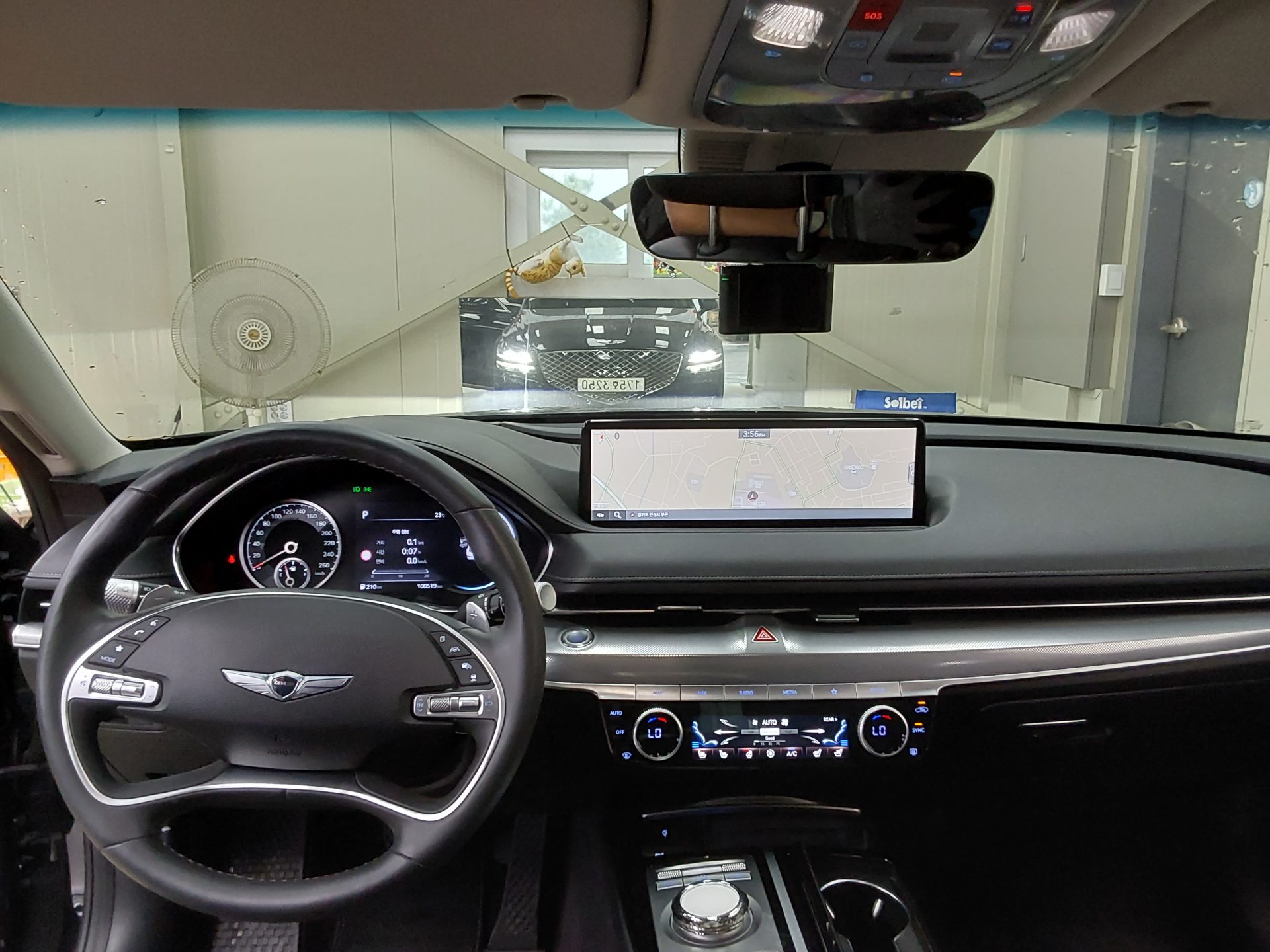 2023 - genesis g80