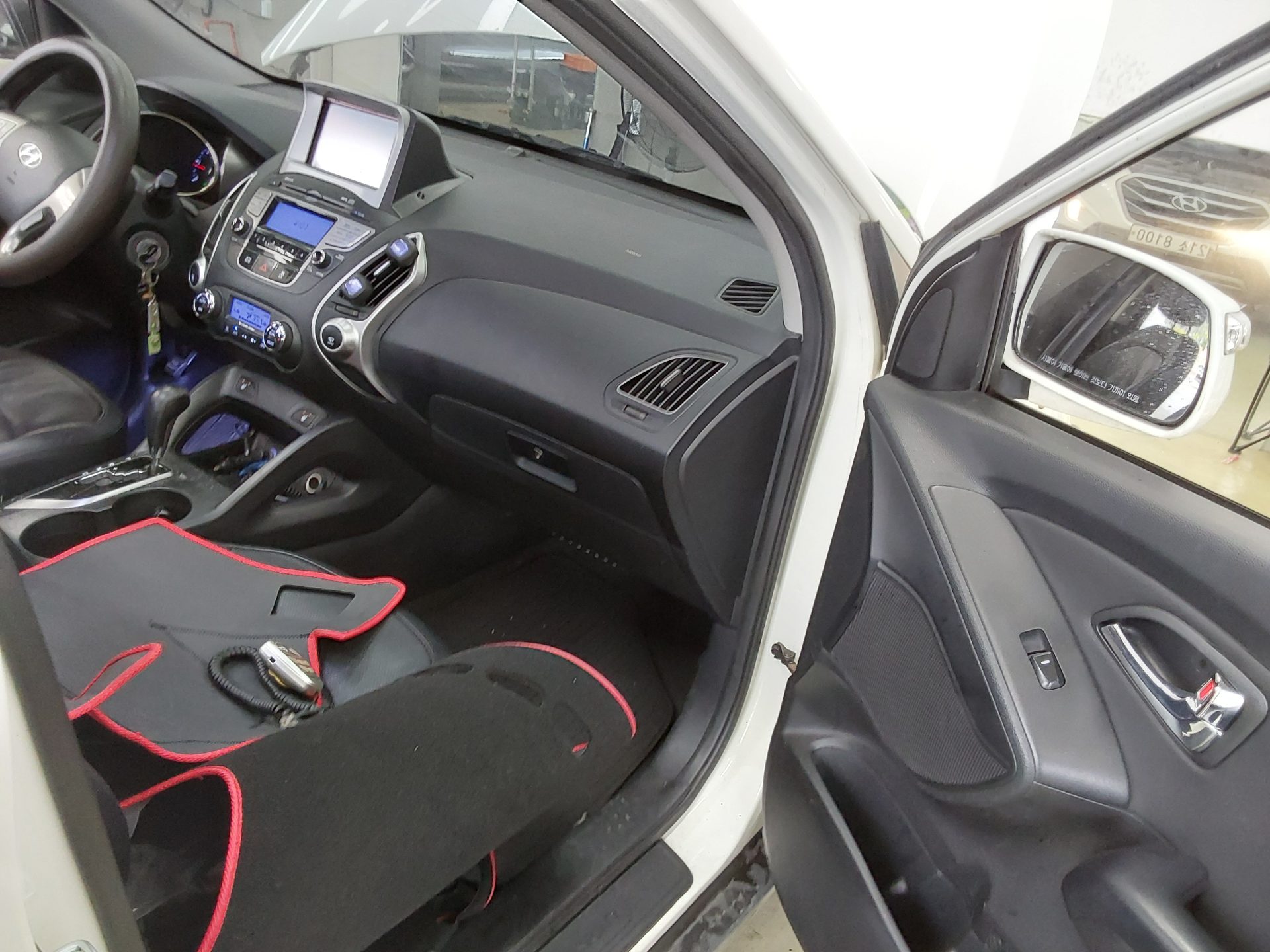 2011 - hyundai tucson