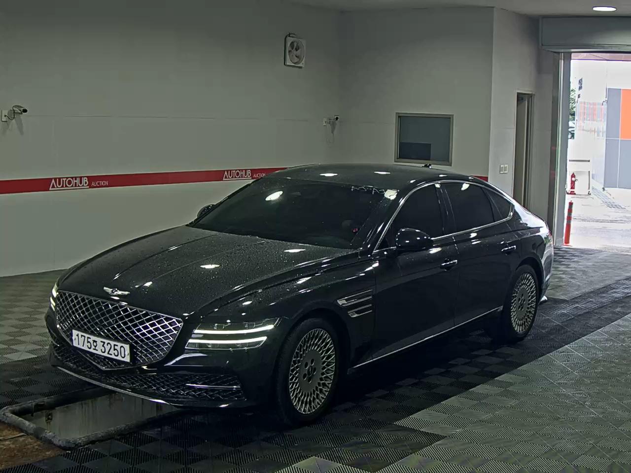 2023 - genesis g80