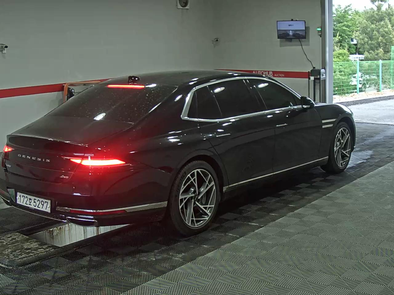 2023 - genesis g90