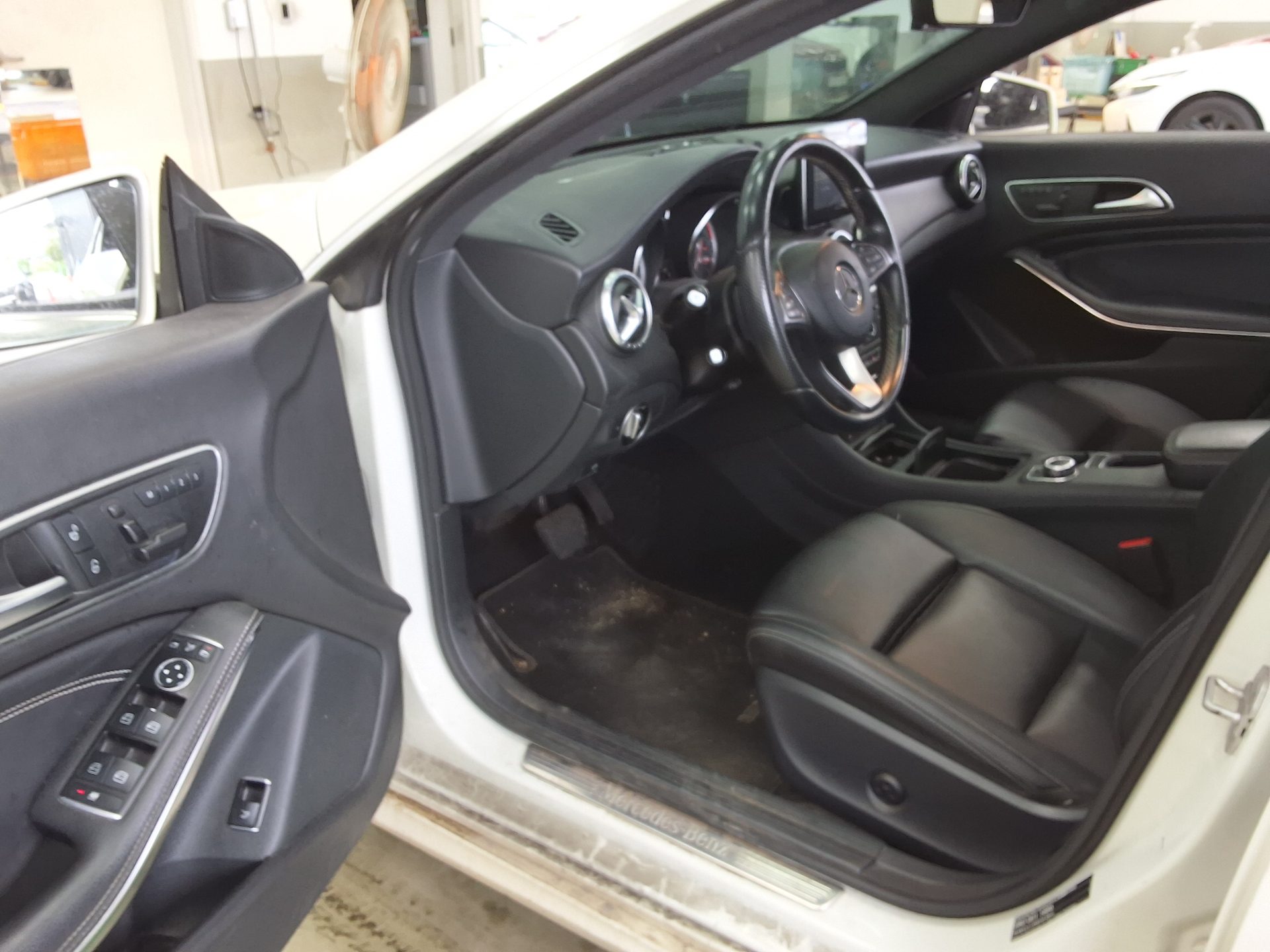 2016 - mercedes-benz cla200