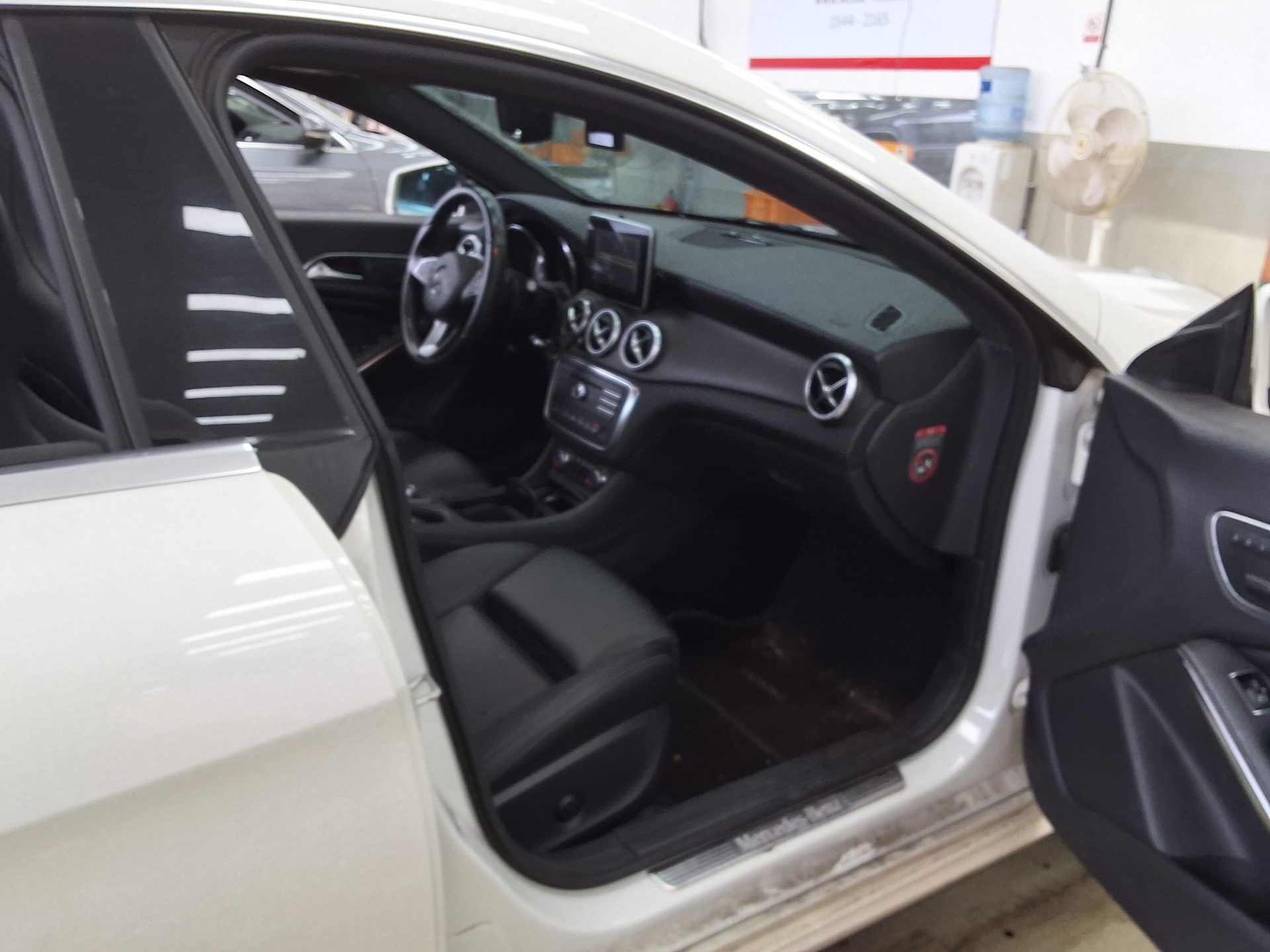 2016 - mercedes-benz cla200