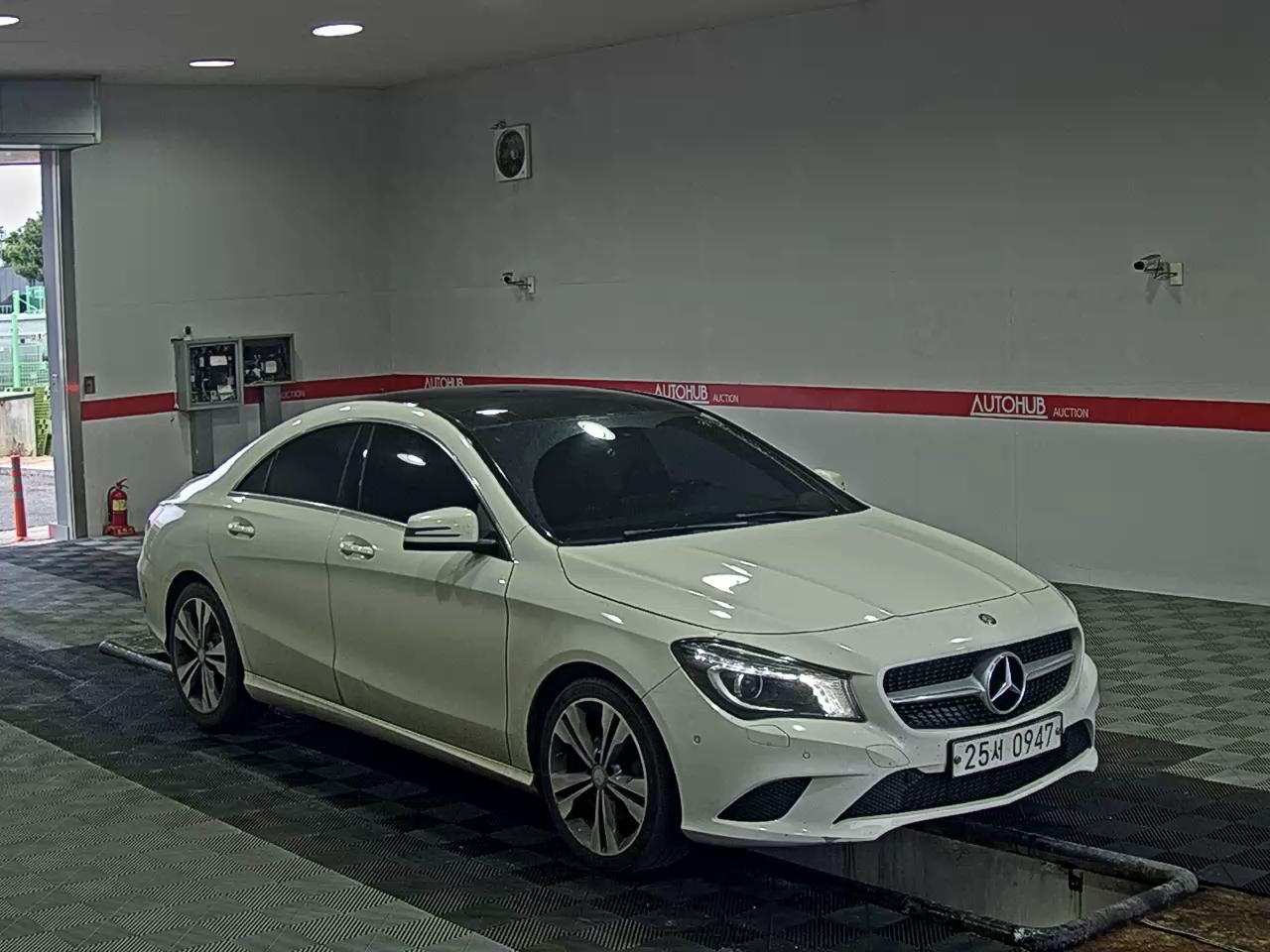 2016 - mercedes-benz cla200