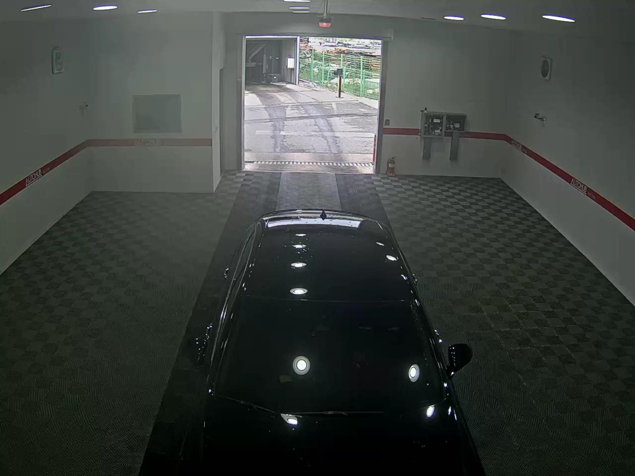 2023 - genesis eg80