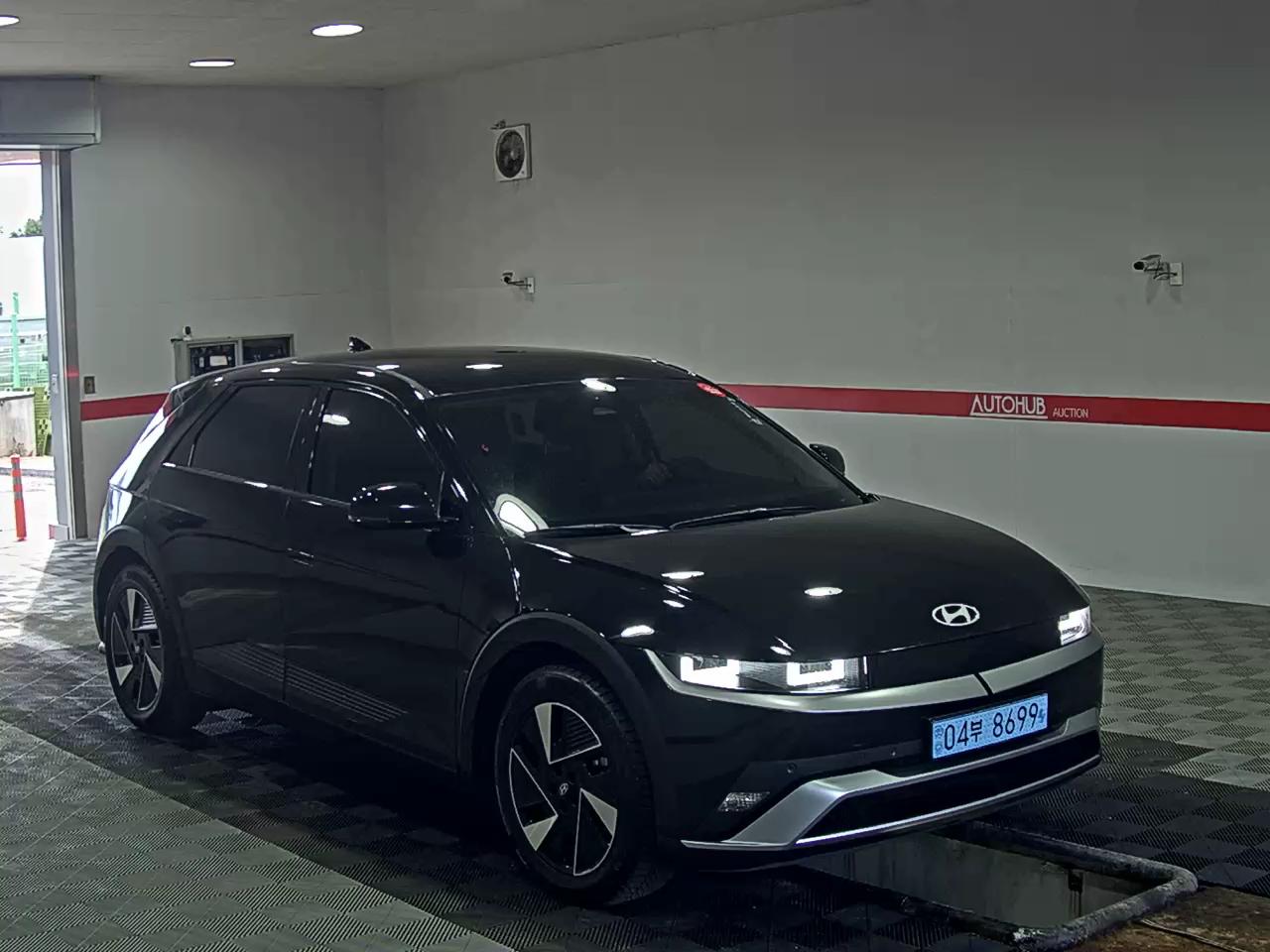 2025 - hyundai ioniq
