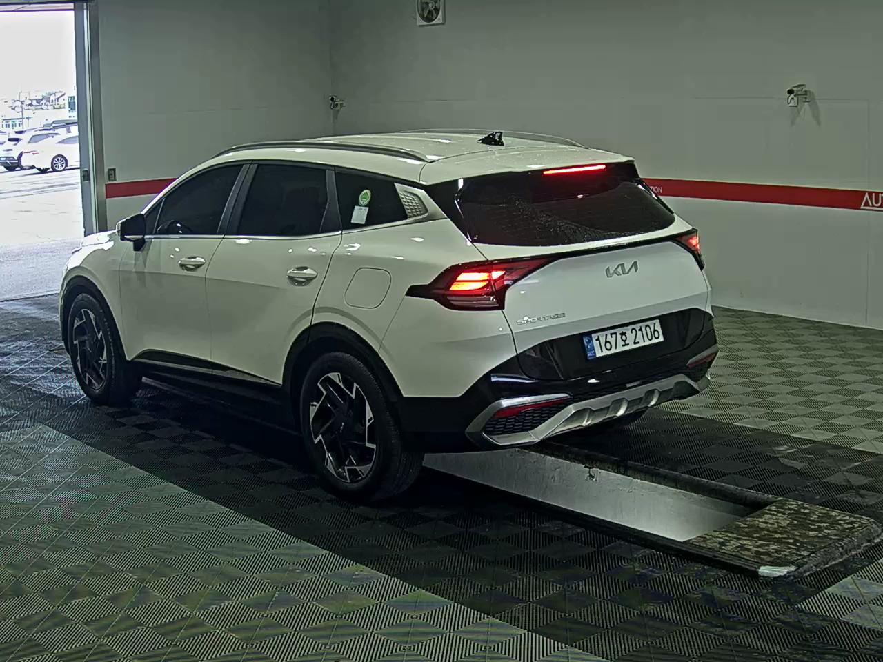 2022 - kia sportage