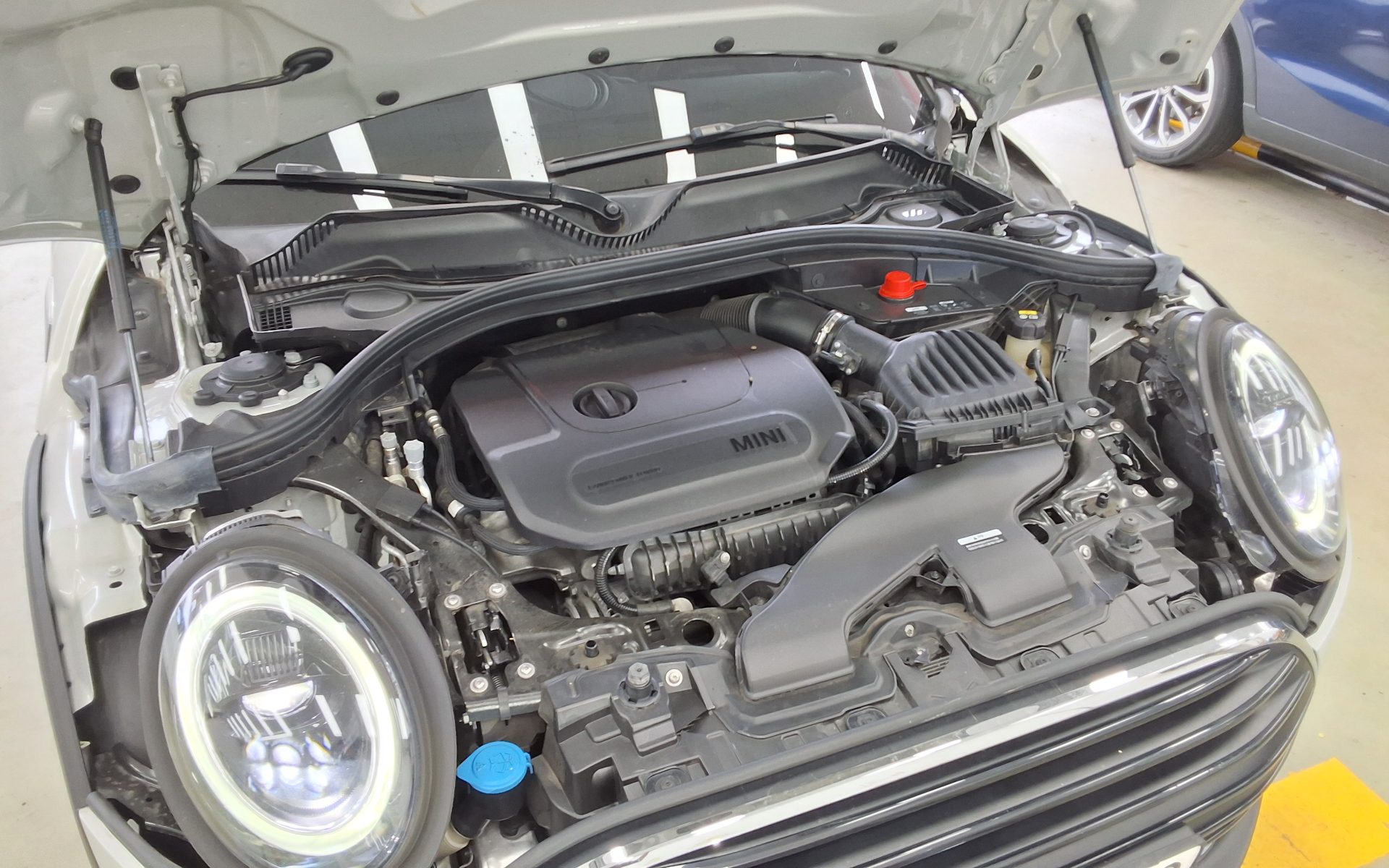BMW MINI - 20