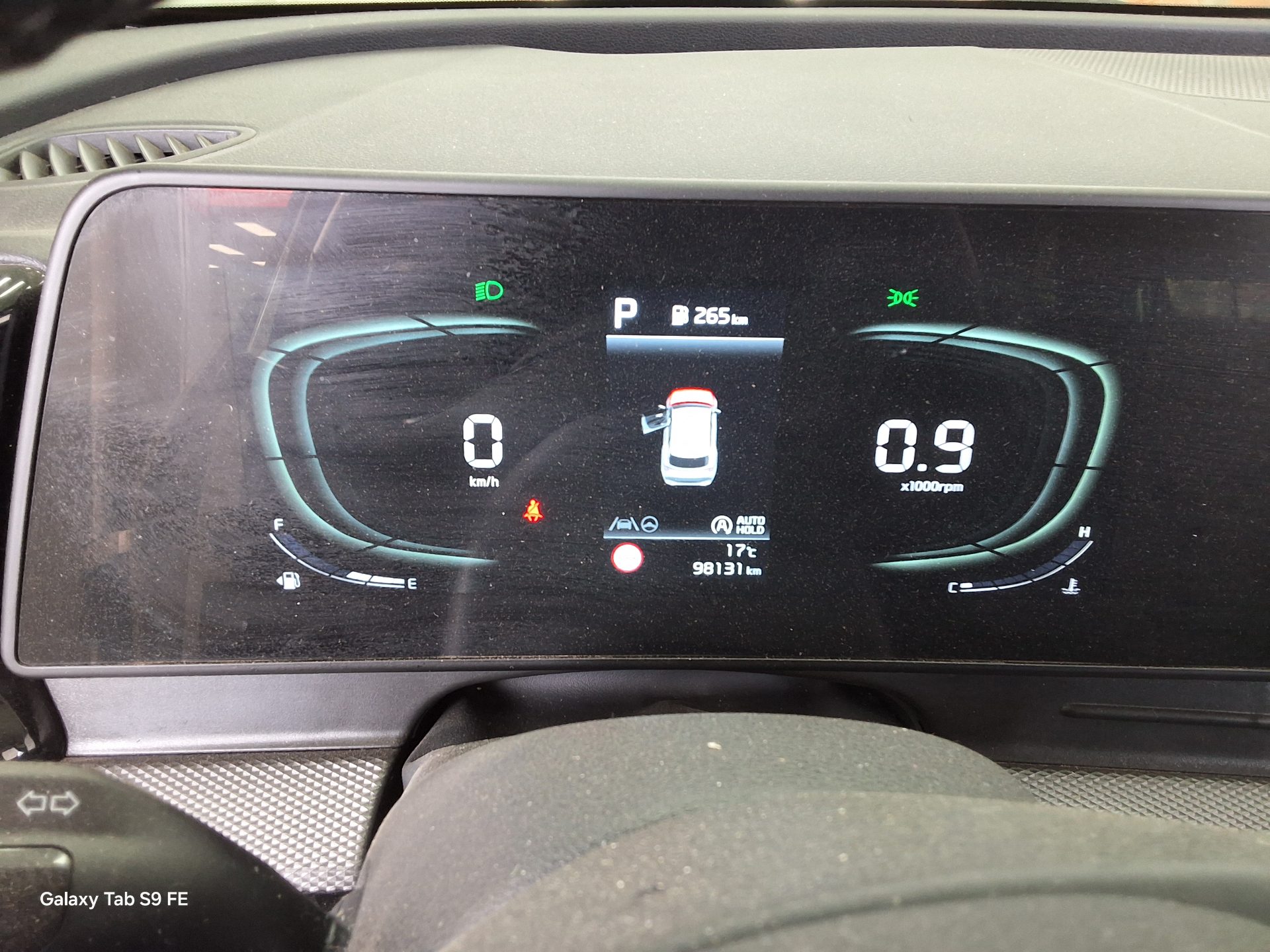 2022 - kia sportage