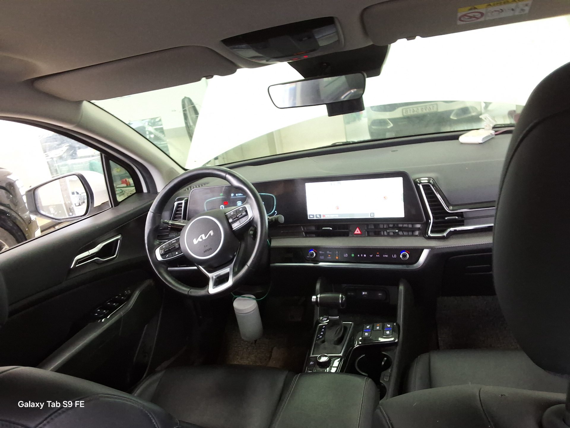 2022 - kia sportage