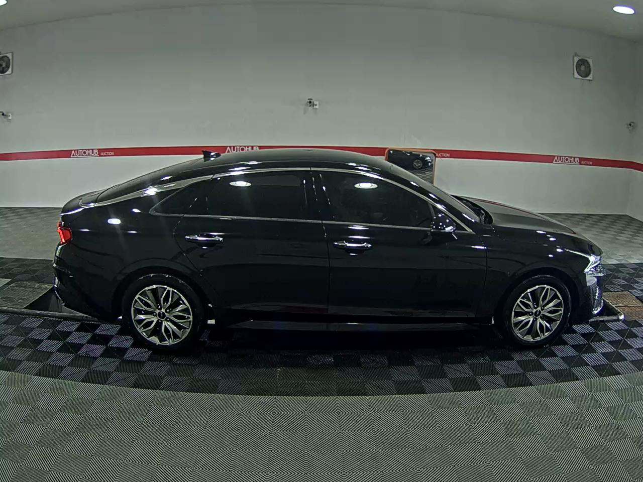 2023 - kia k5