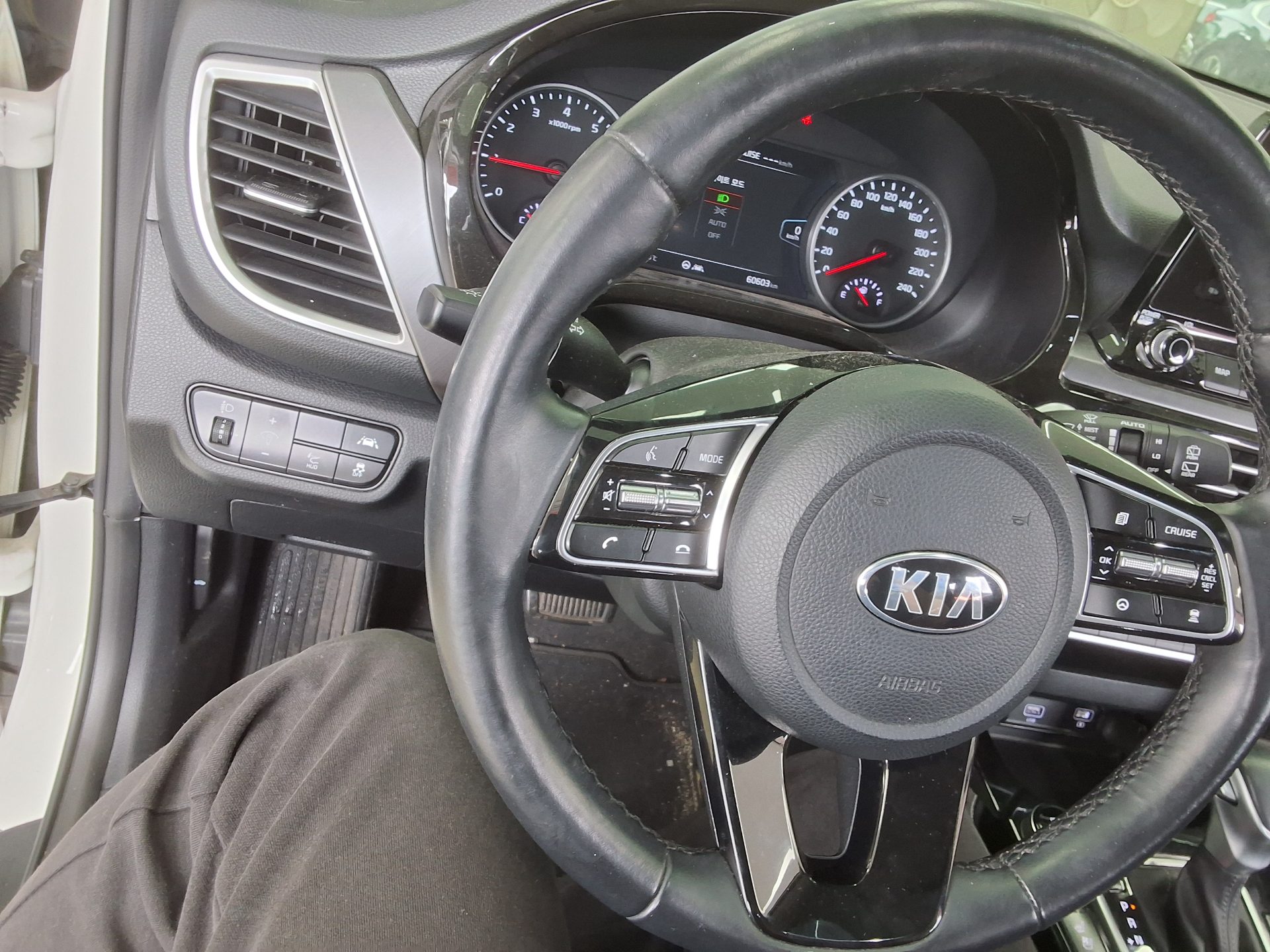 2022 - kia seltos