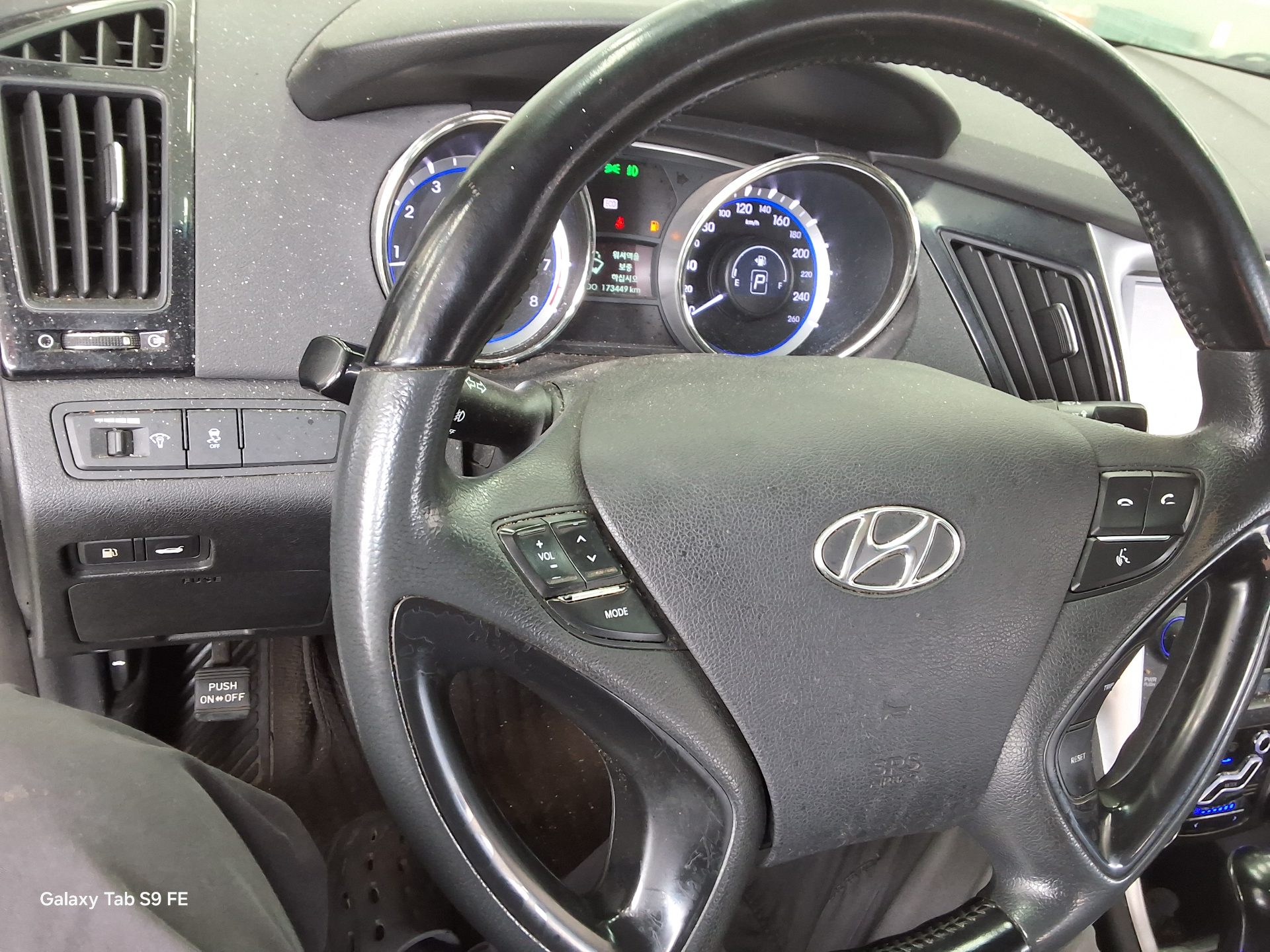 2010 - hyundai sonata