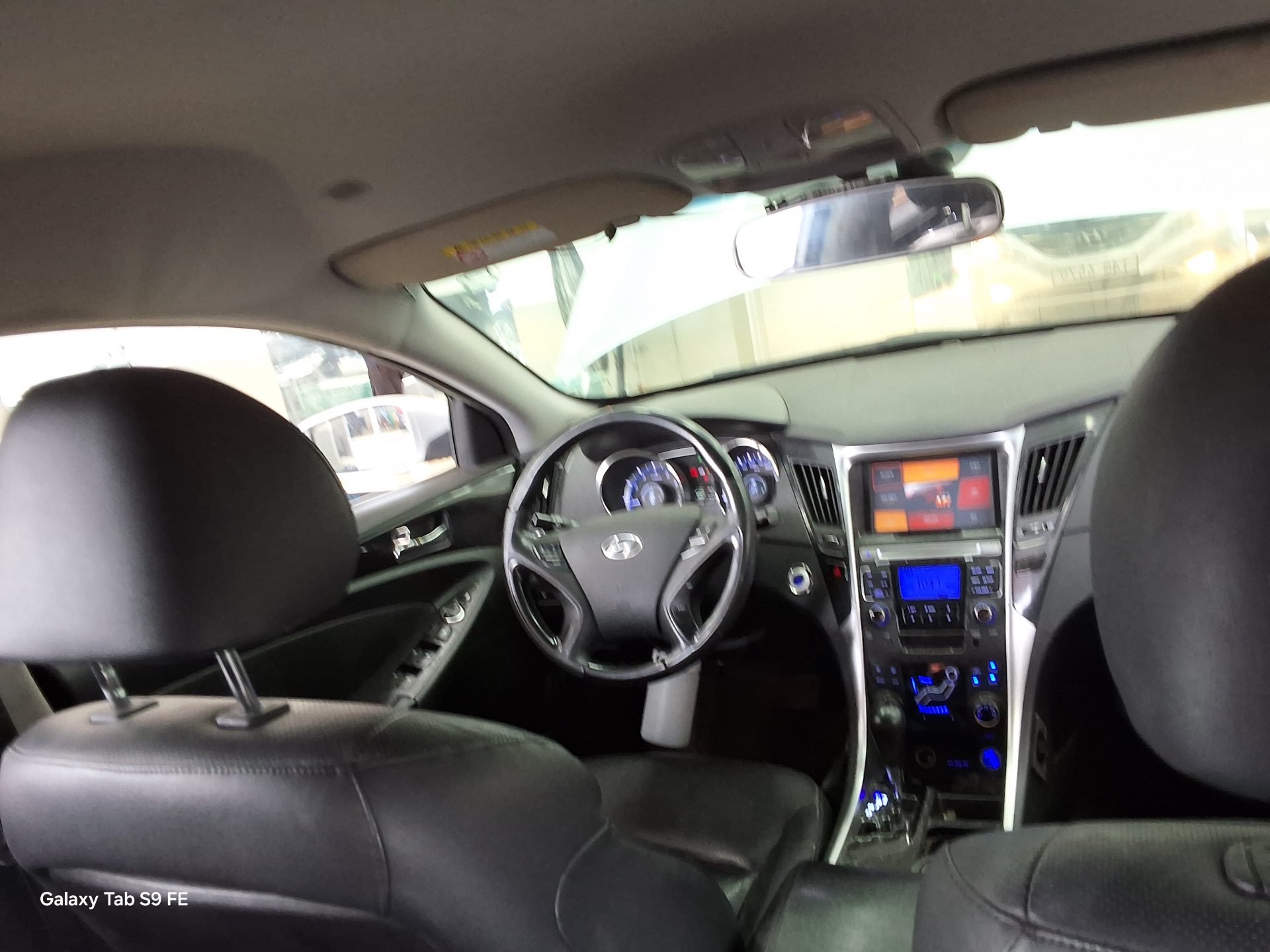 2010 - hyundai sonata