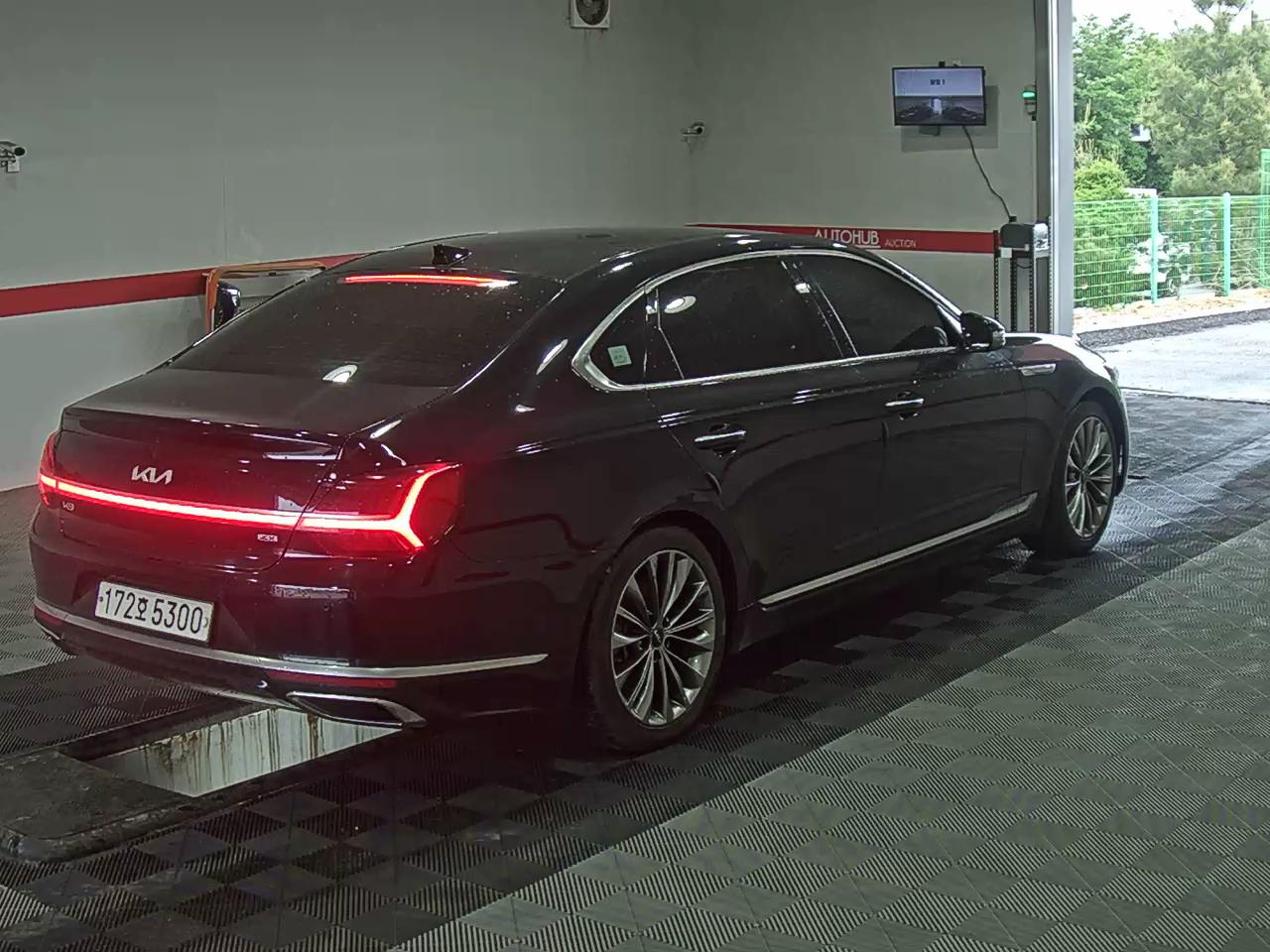 2023 - kia k9