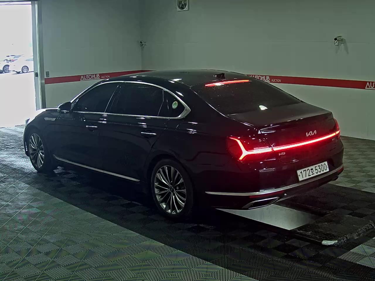 2023 - kia k9