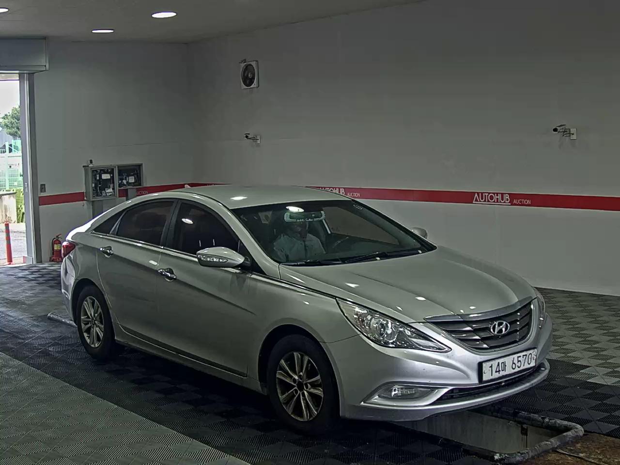 2010 - hyundai sonata