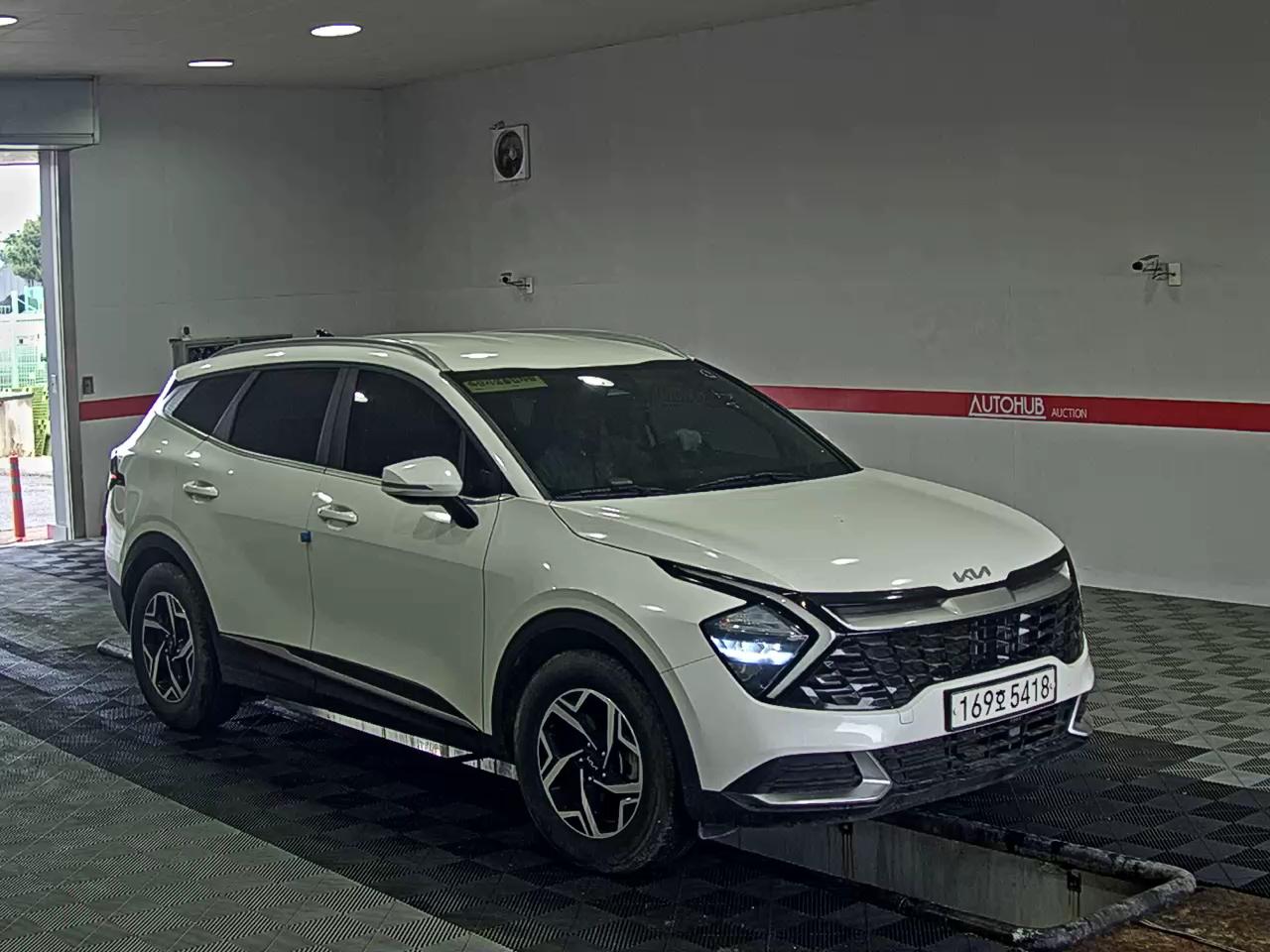 2022 - kia sportage