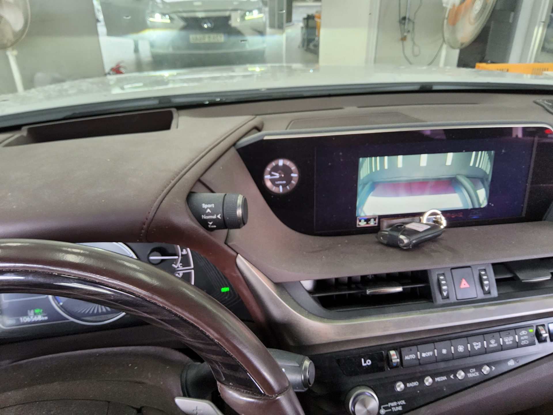 Lexus ES - 17
