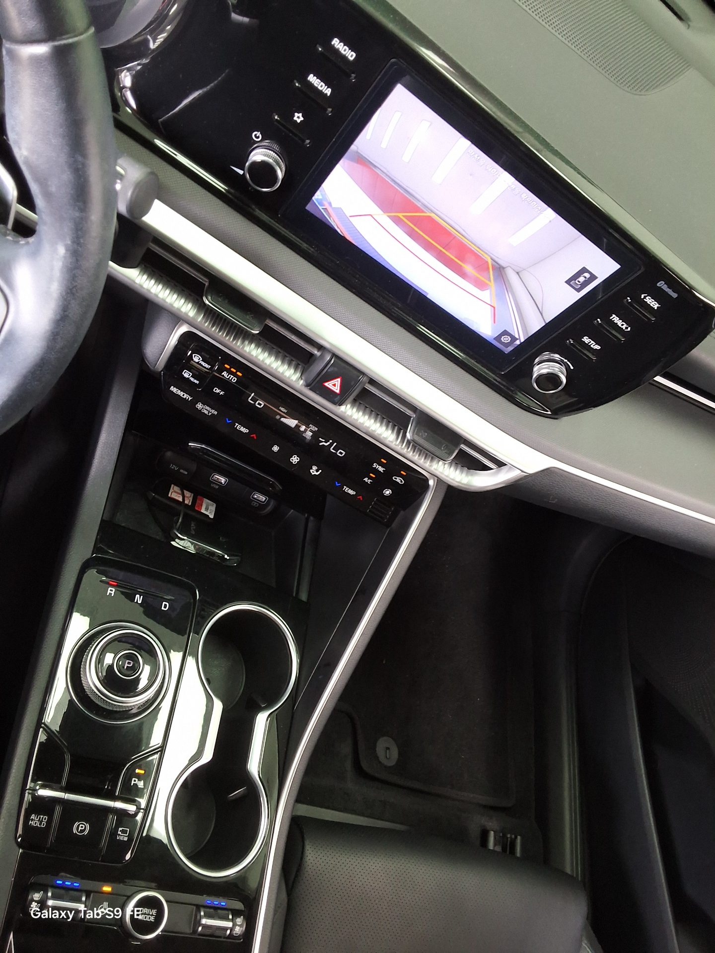 2022 - kia k5