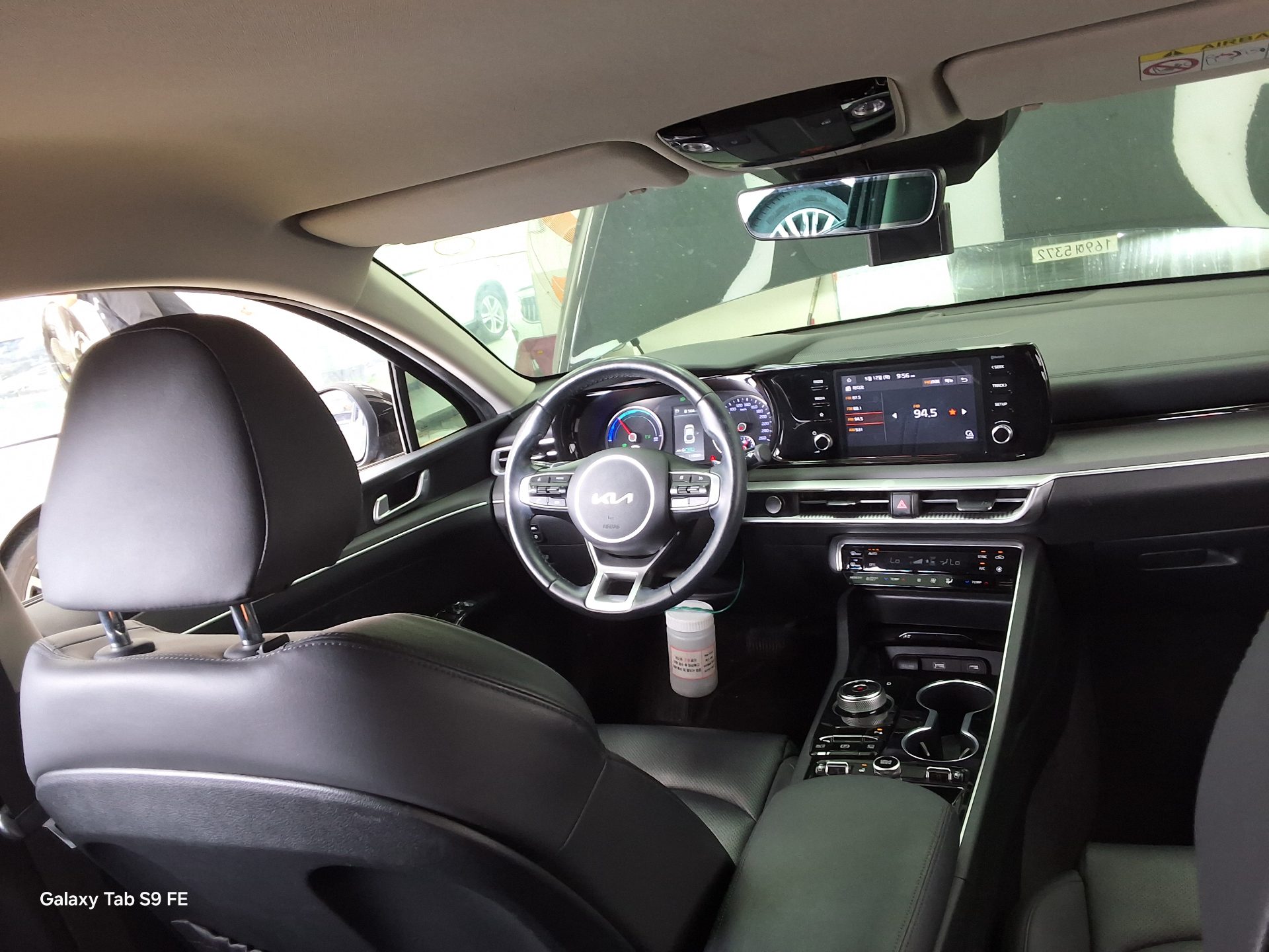 2022 - kia k5