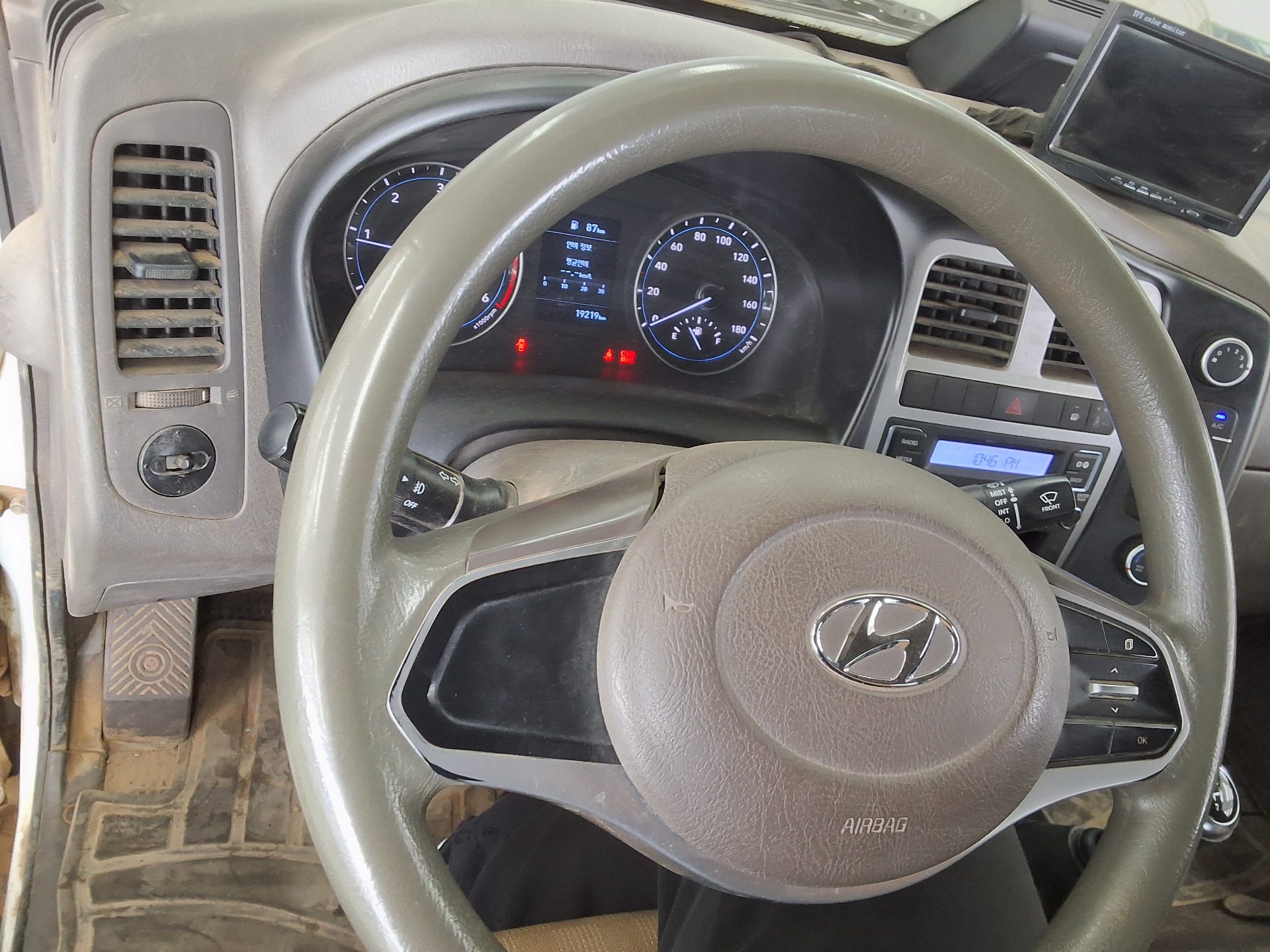 2023 - hyundai porter