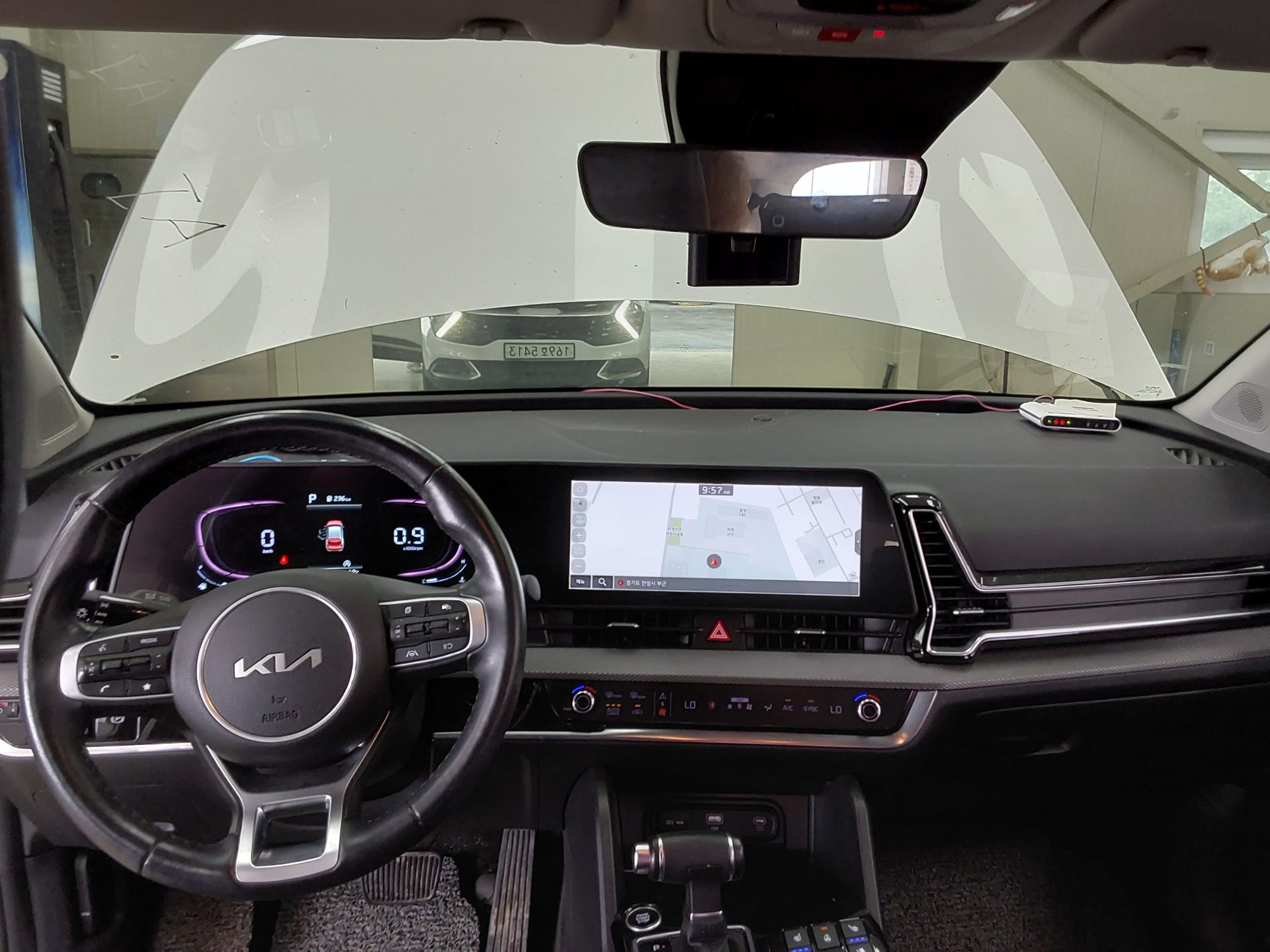 2022 - kia sportage