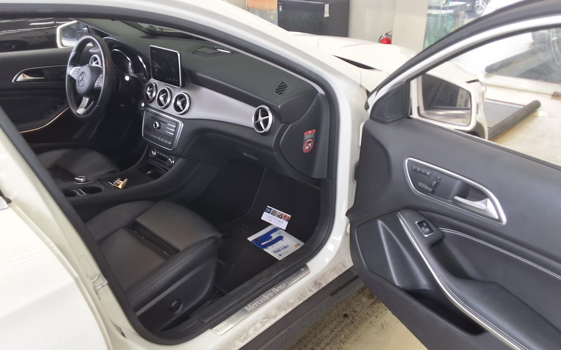 2016 - mercedes-benz 200