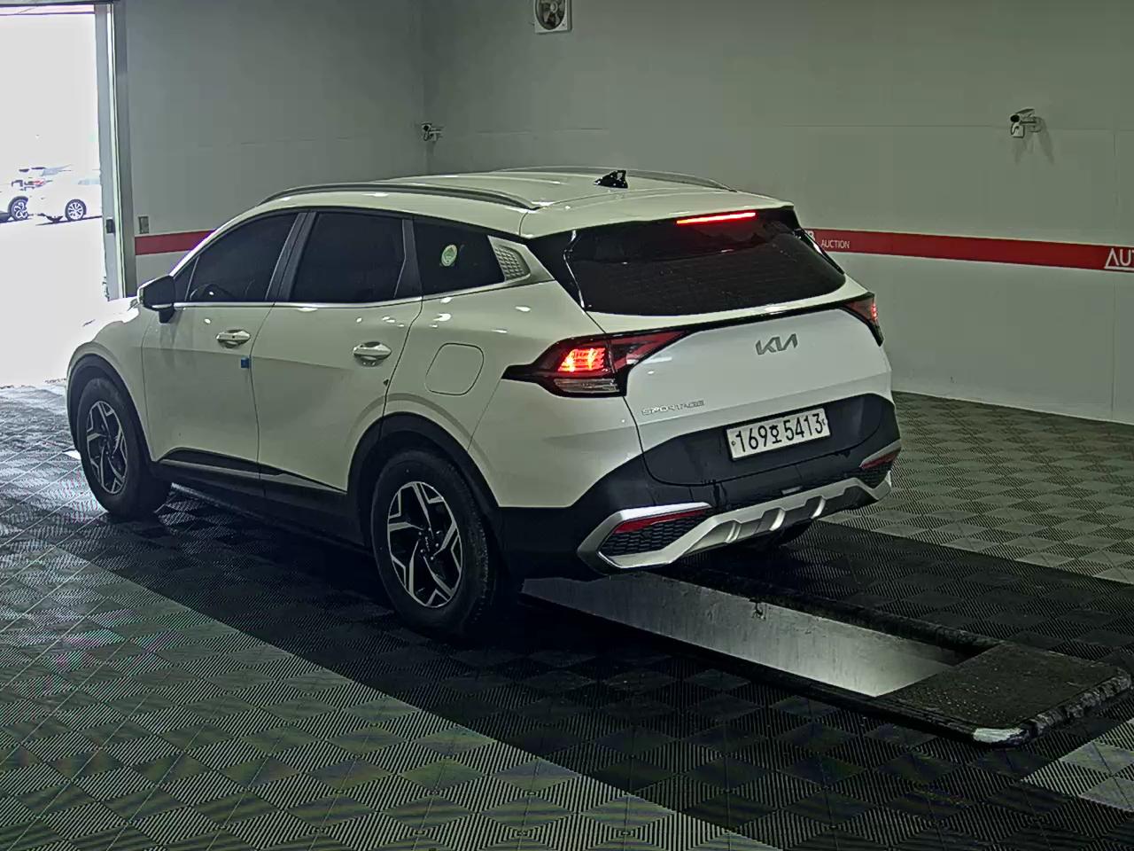 2022 - kia sportage
