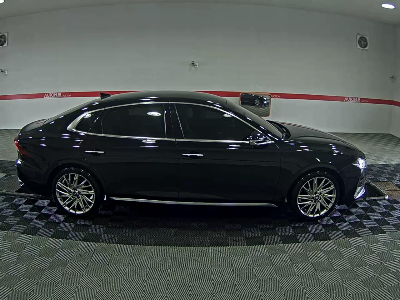 2022 - hyundai grandeur