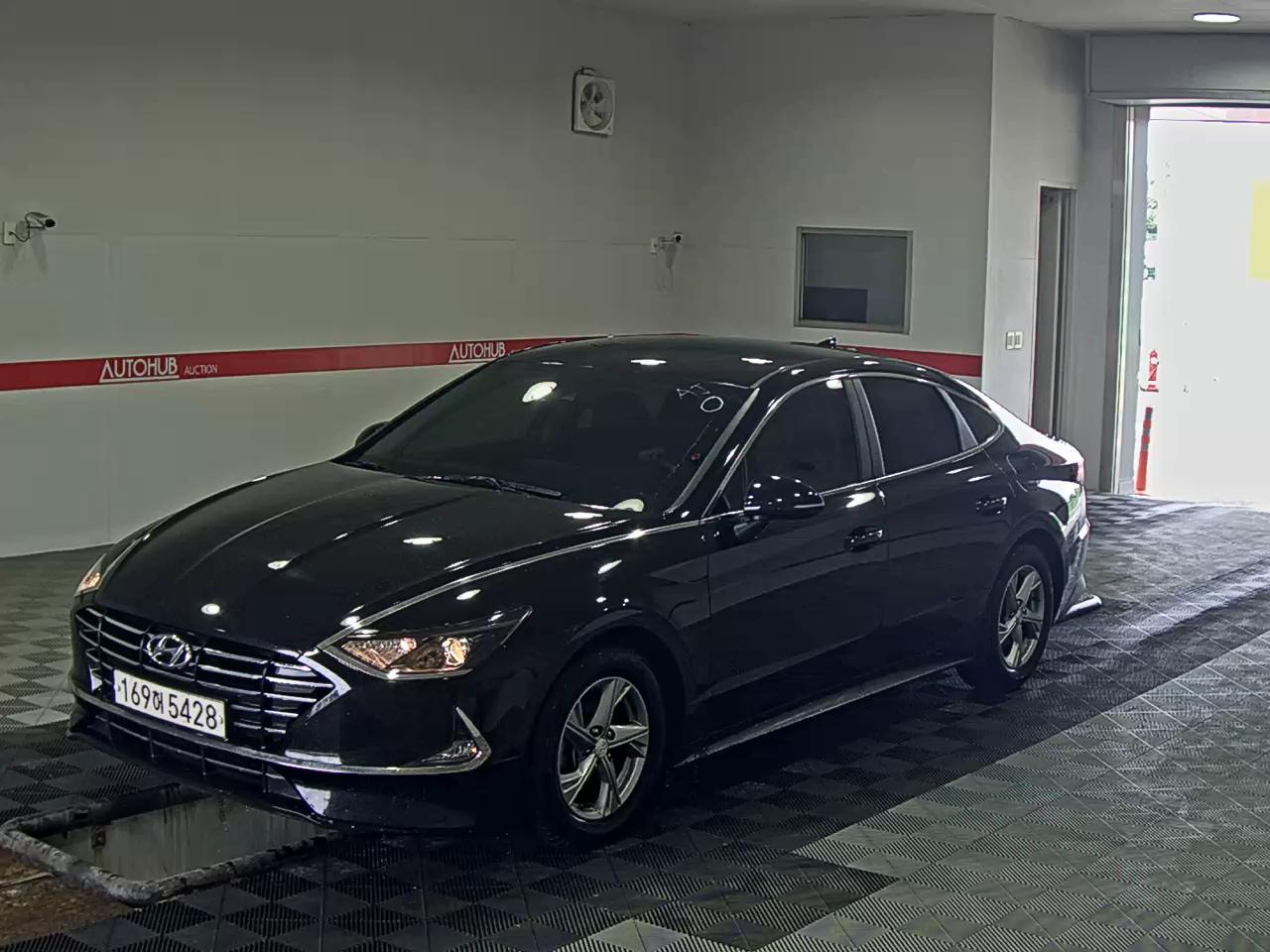 HYUNDAI SONATA (DN8) RENTAL CAR