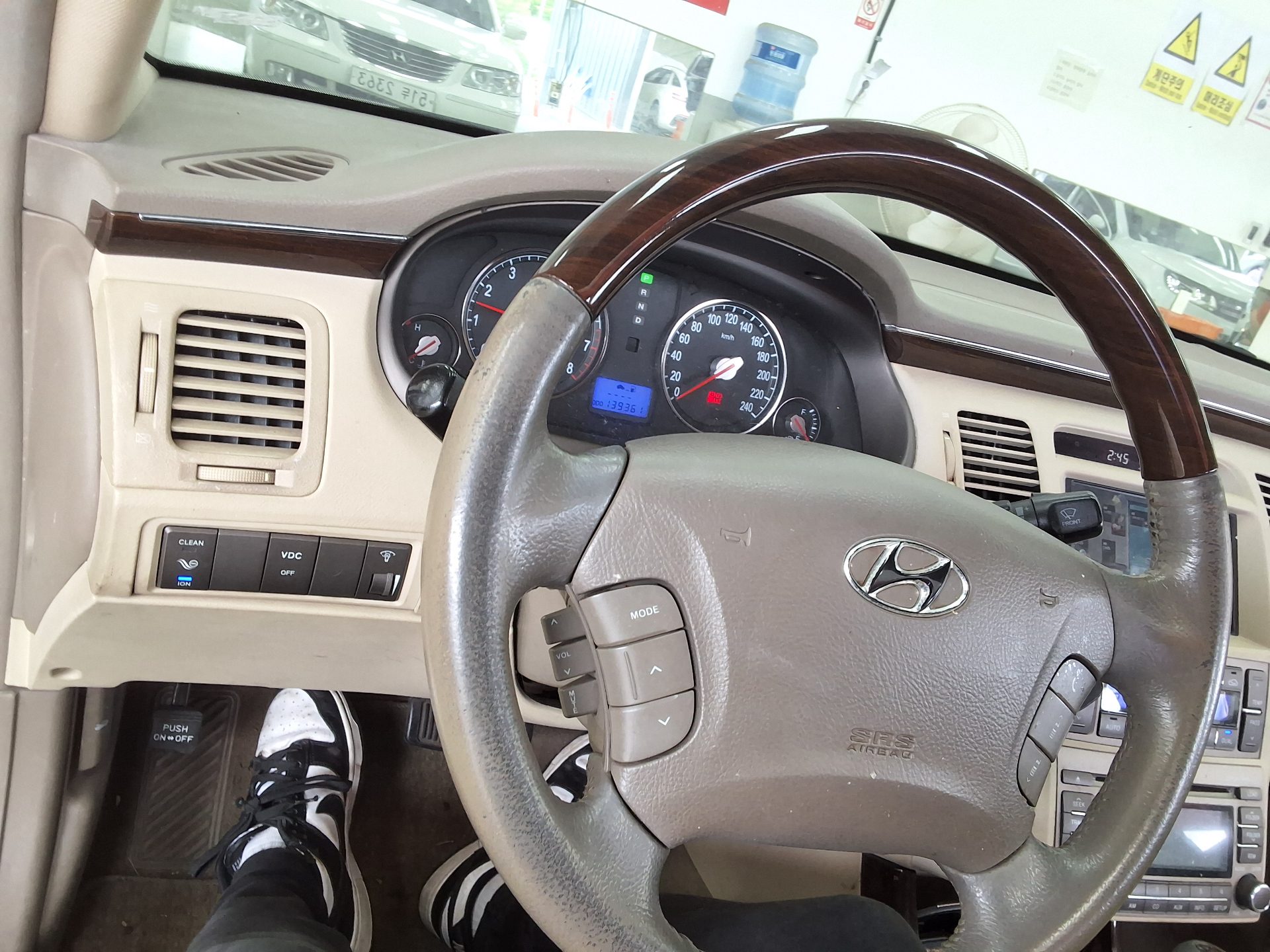 2009 - hyundai grandeur