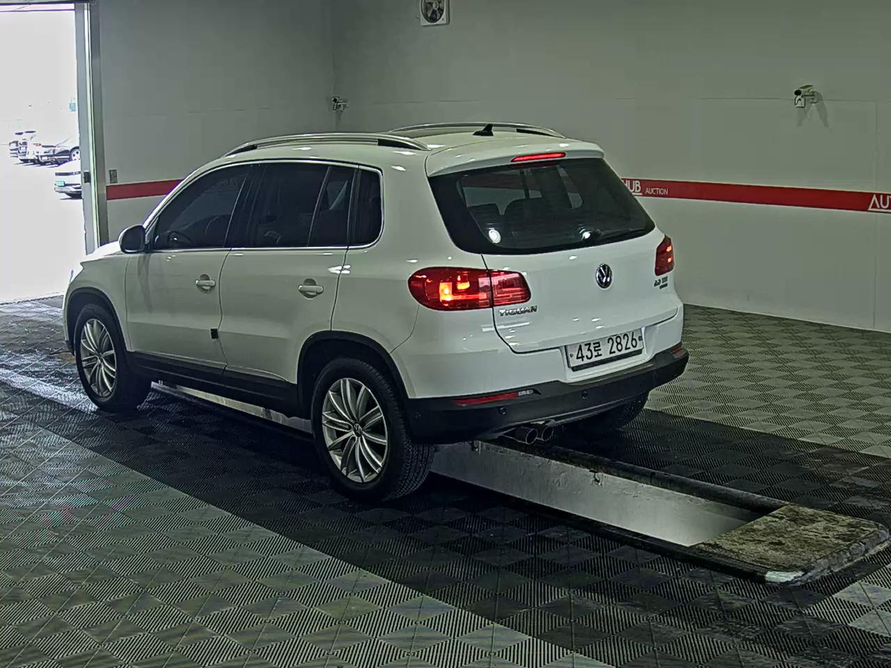 2015 - volkswagen tiguan