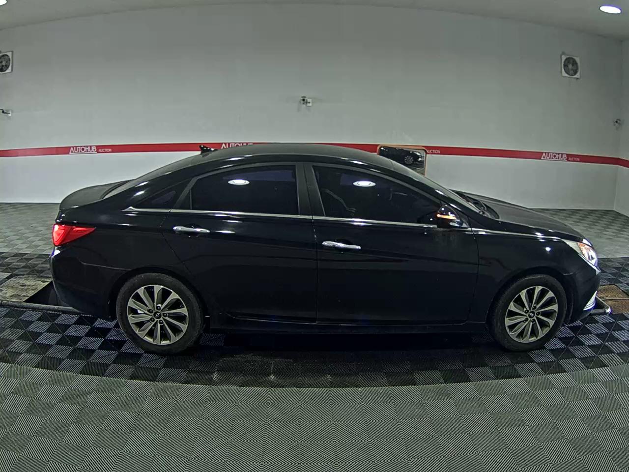 2014 - hyundai sonata
