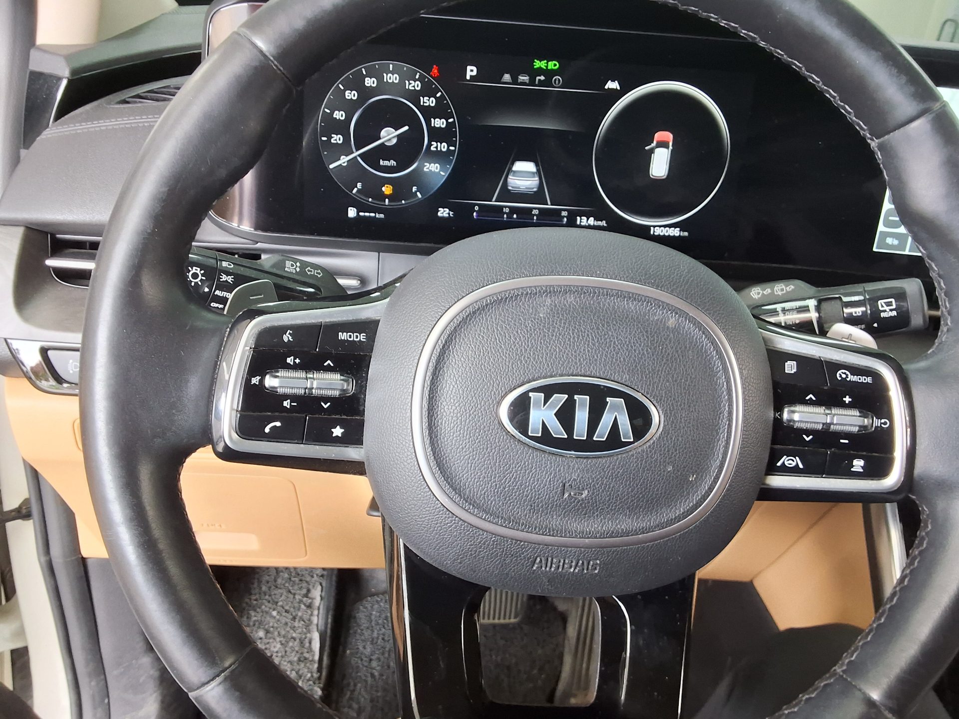2021 - kia carnival