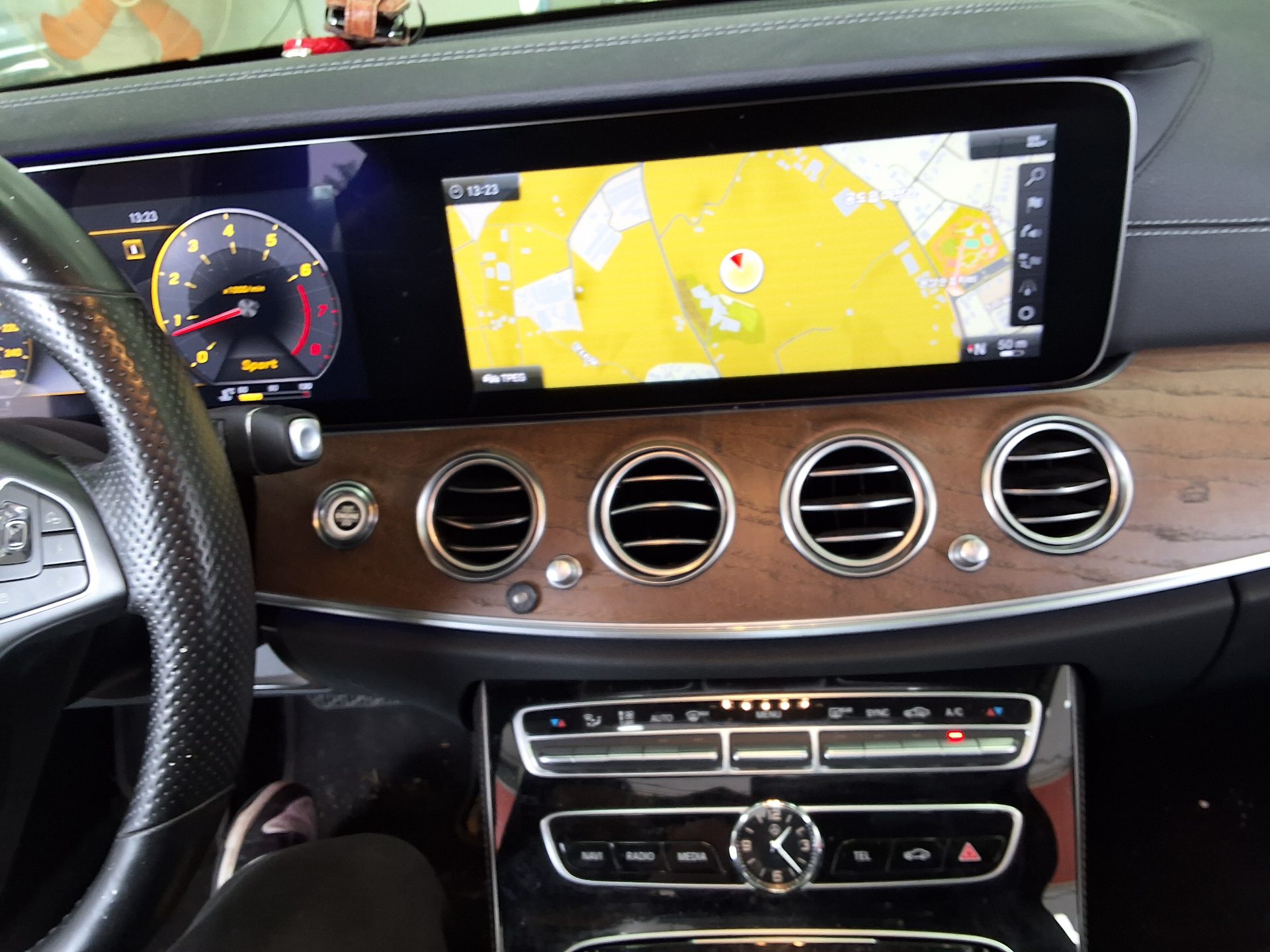 2018 - mercedes-benz e300