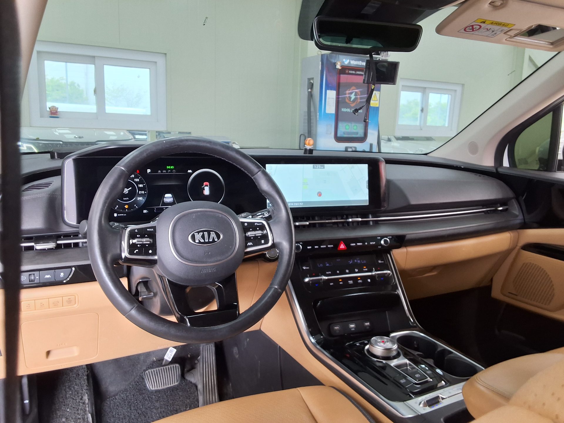 2021 - kia carnival
