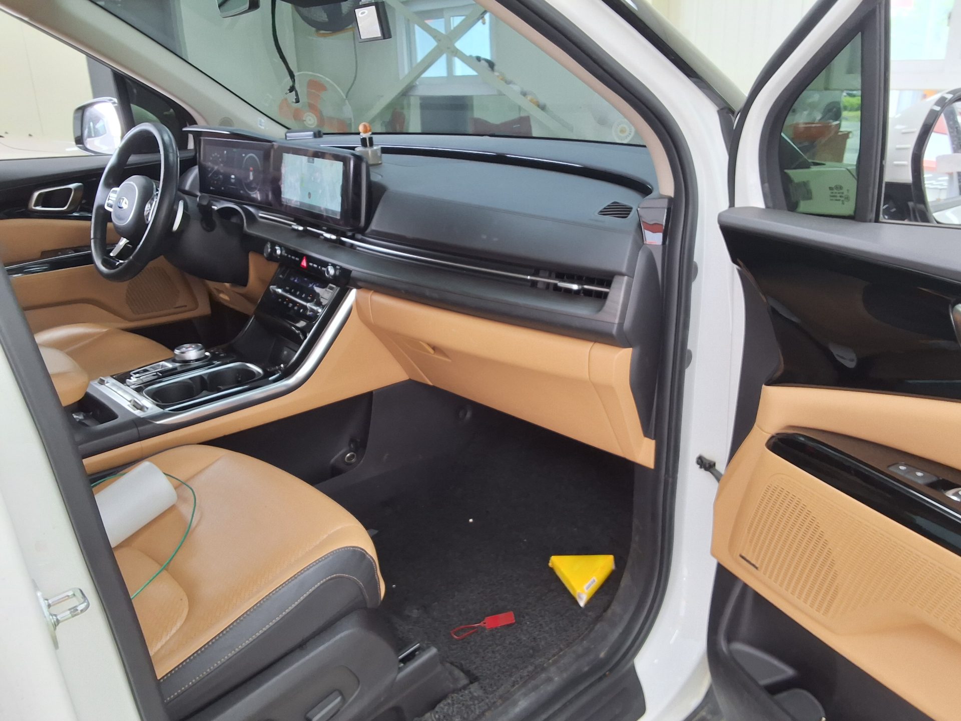 2021 - kia carnival