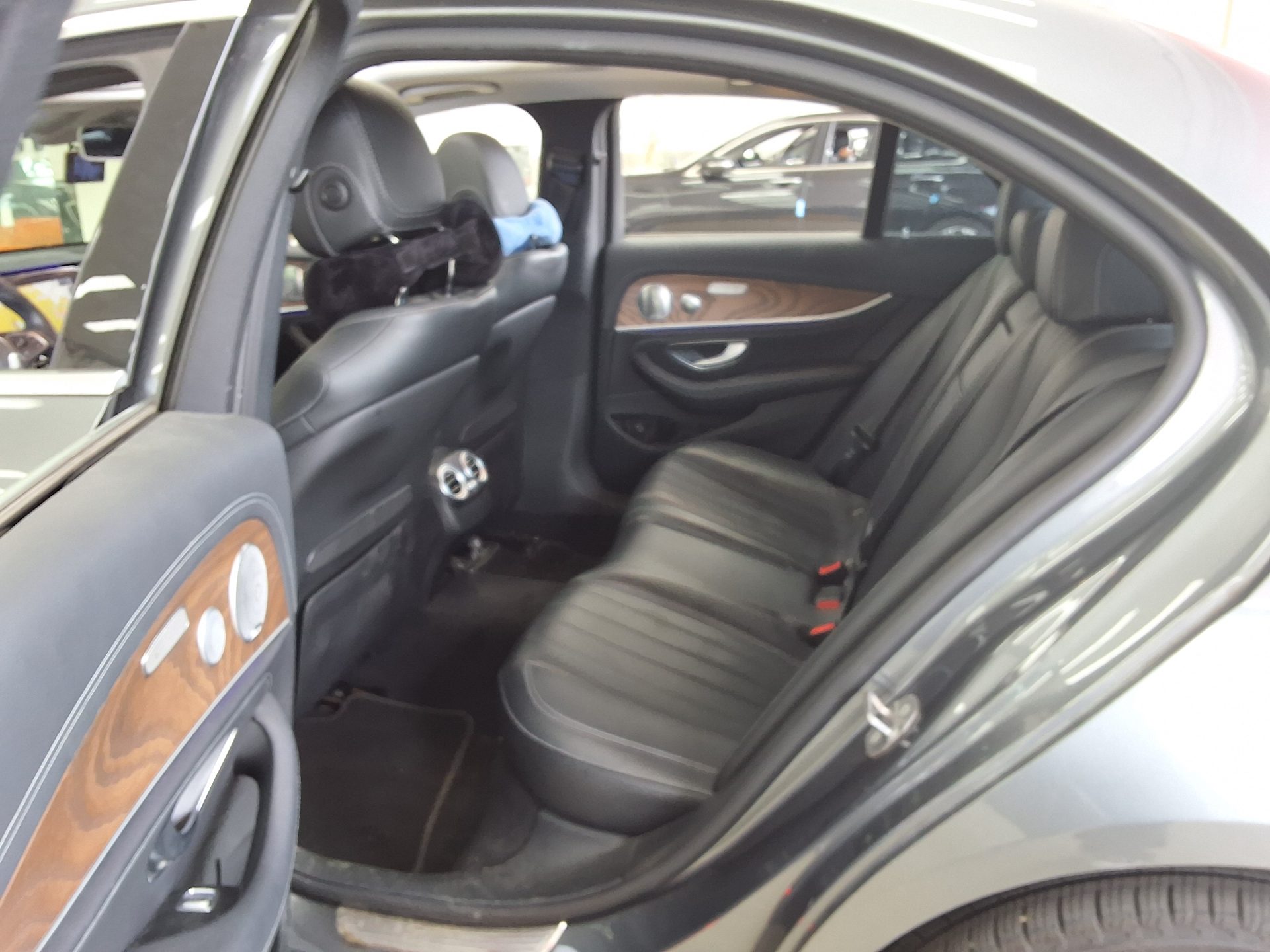 2018 - mercedes-benz e300
